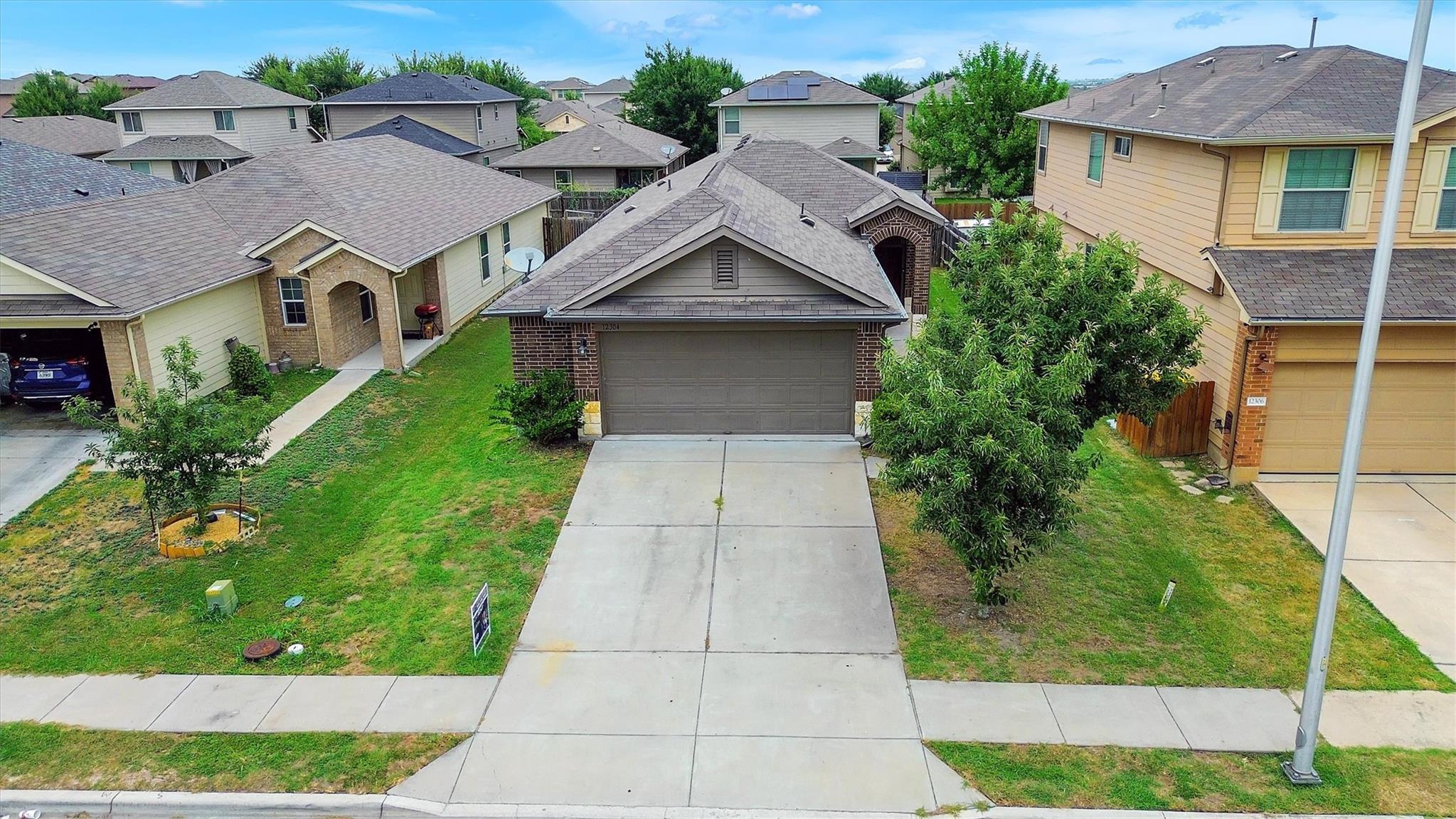 12304 Jamie Dr Property Photo 29