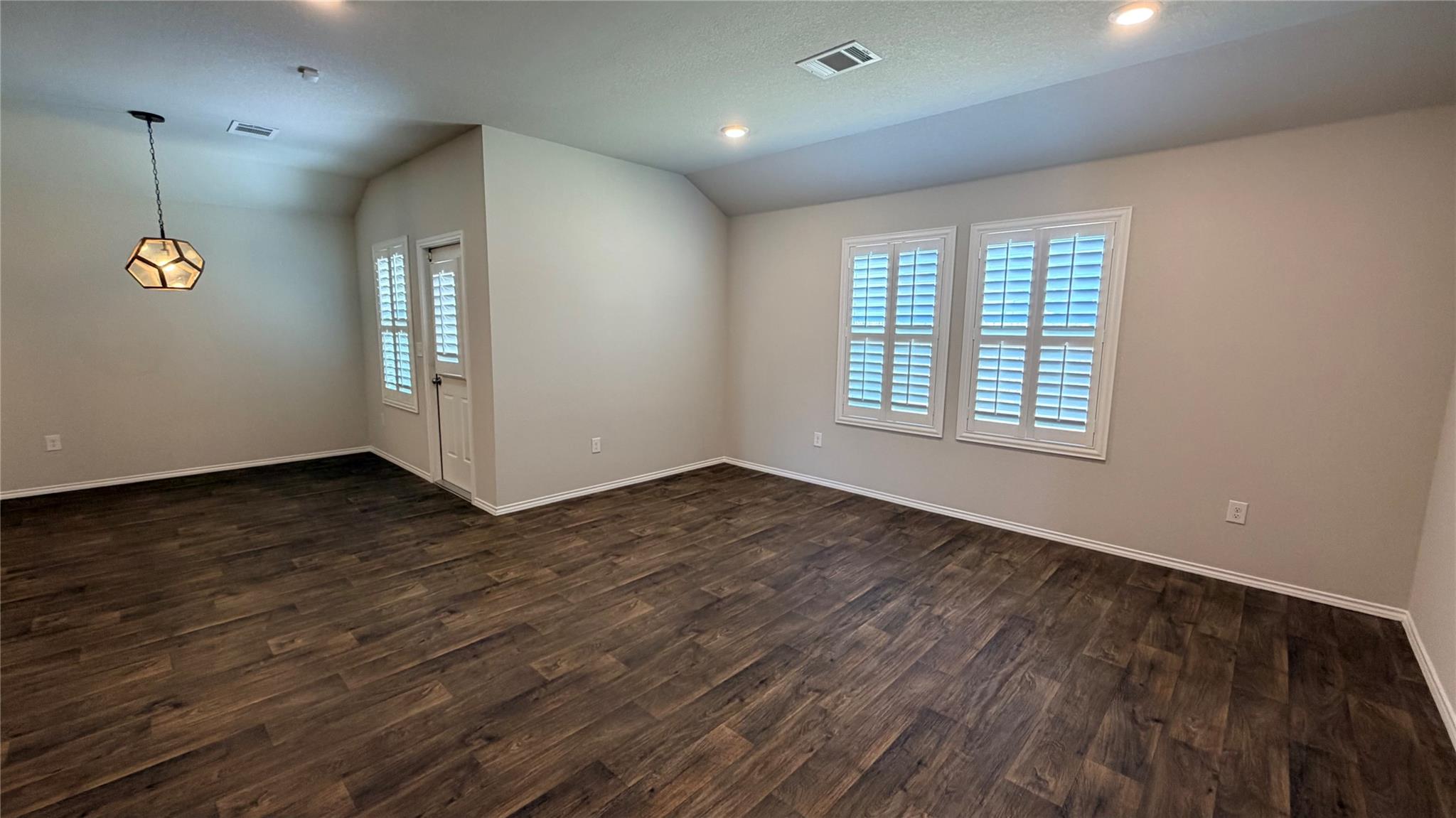 15113 Upland Willow Rd Property Photo 4