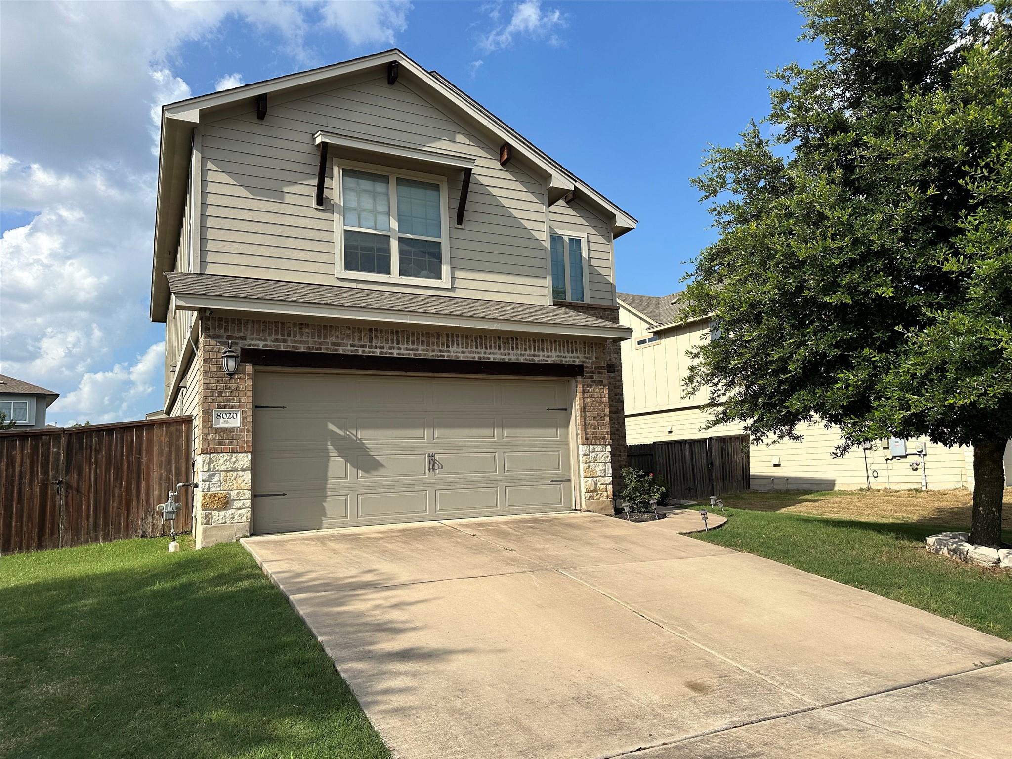 8020 Annalise Dr Property Photo 1