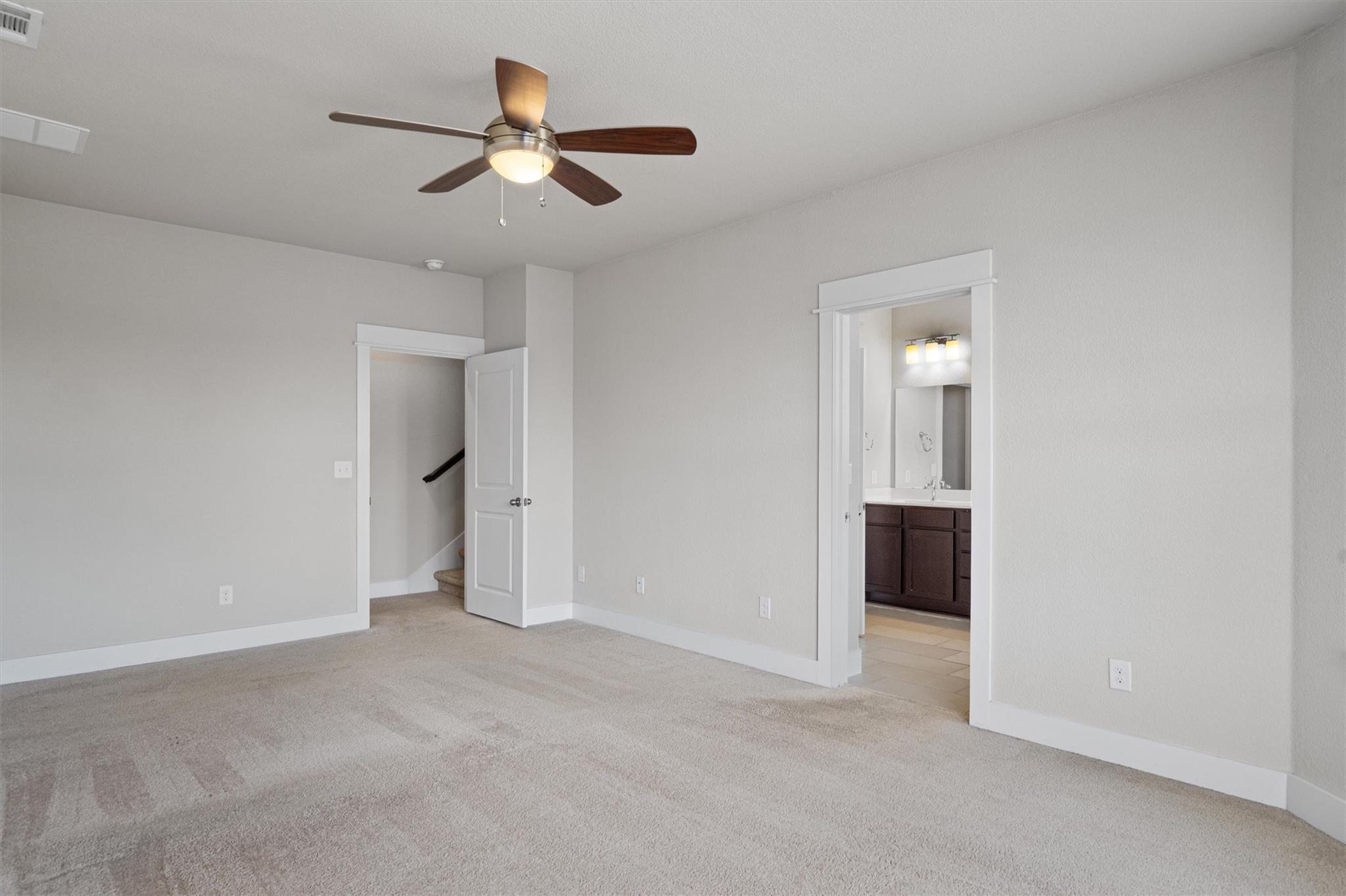 9301 Cardinals Nest Ln Property Photo 18