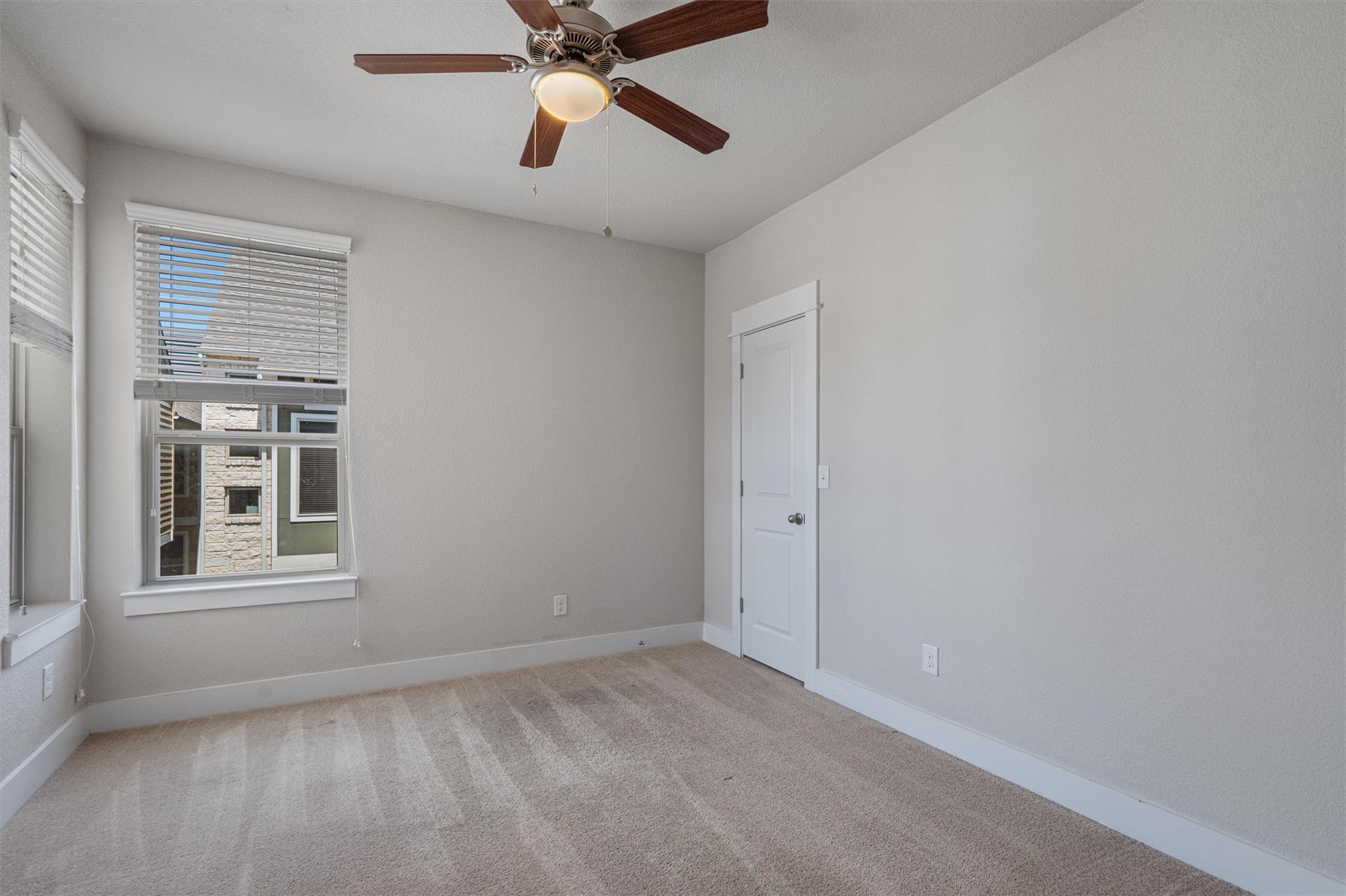 9301 Cardinals Nest Ln Property Photo 22