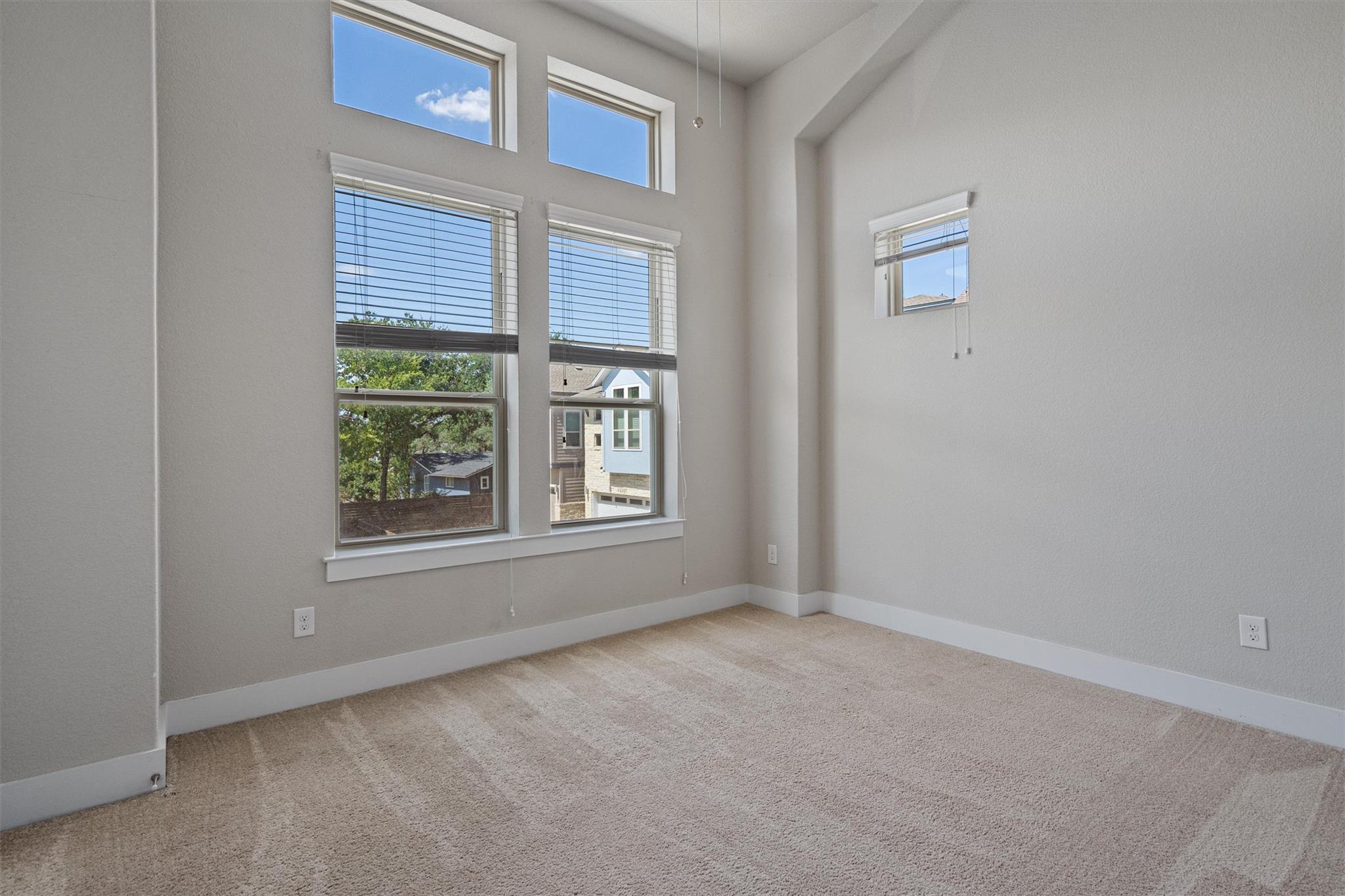 9301 Cardinals Nest Ln Property Photo 24