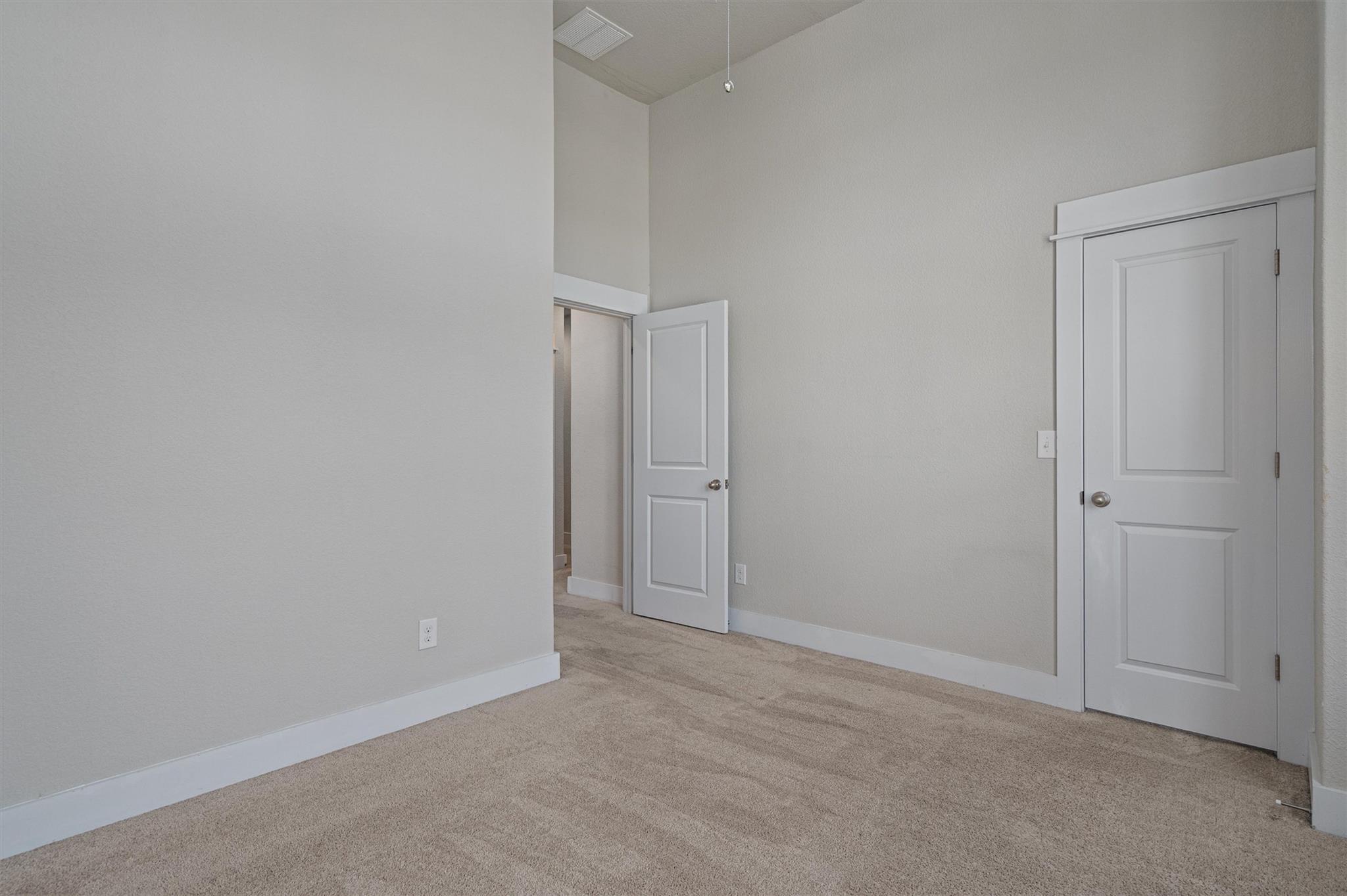 9301 Cardinals Nest Ln Property Photo 25