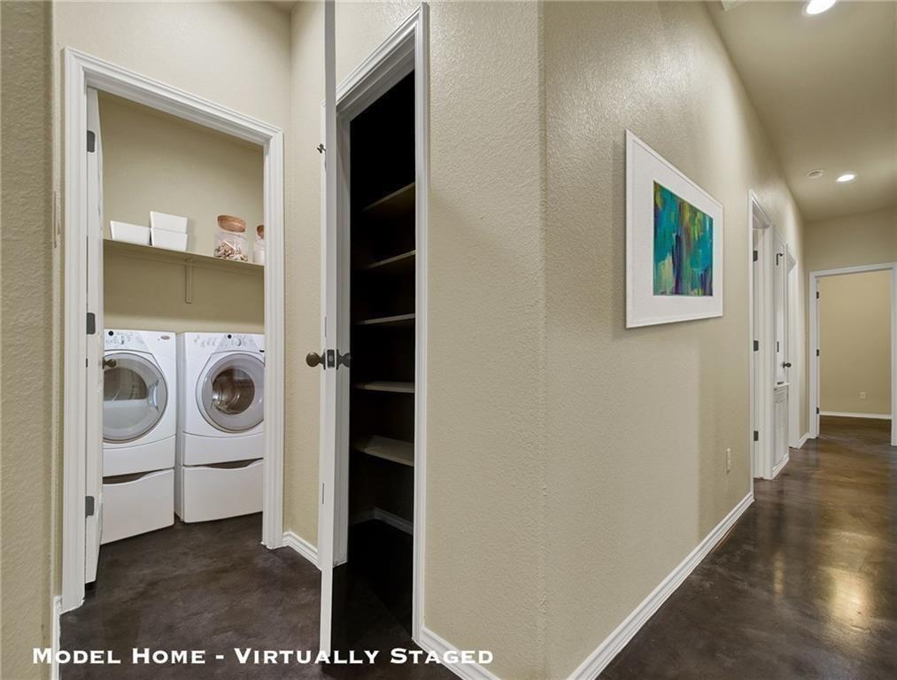 265 Joanne Loop #b Property Photo 10