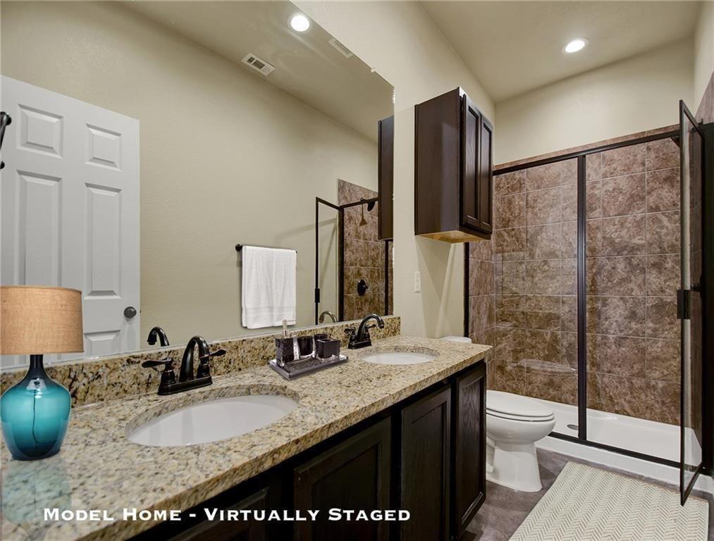 265 Joanne Loop #b Property Photo 17