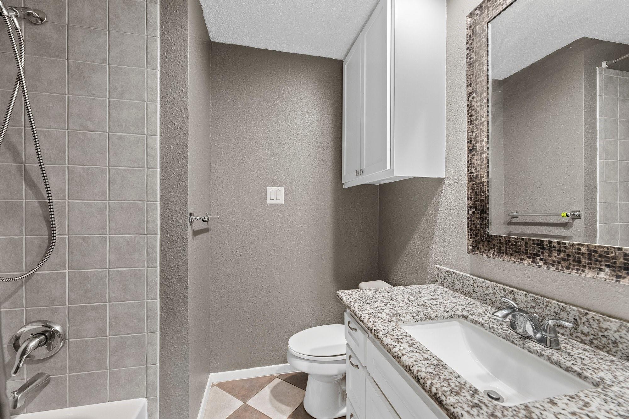 7496509 Property Photo 17