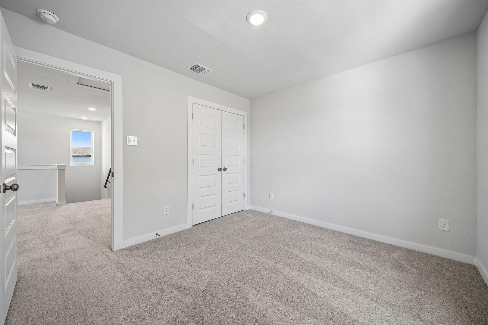 249 Firefox Way Property Photo 29
