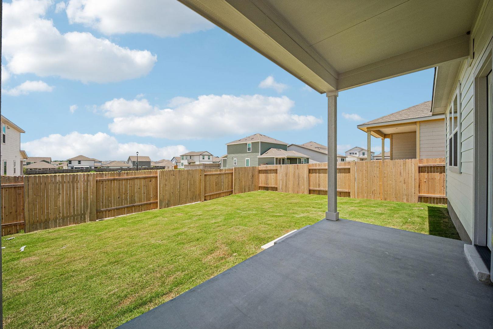 249 Firefox Way Property Photo 34