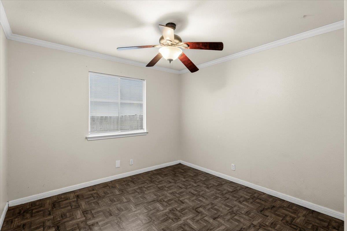 281 Leonardo St Property Photo 17