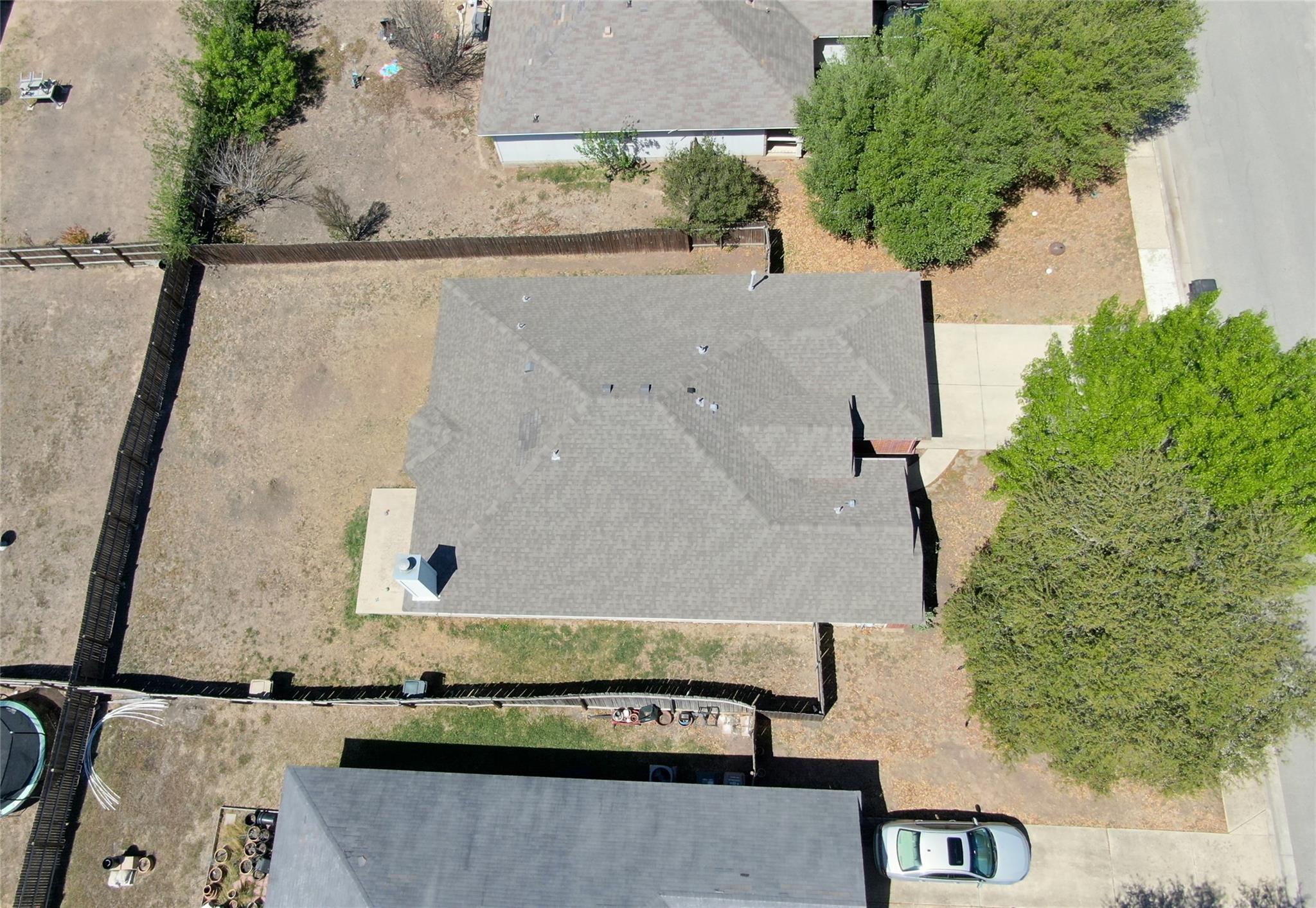 281 Leonardo St Property Photo 37