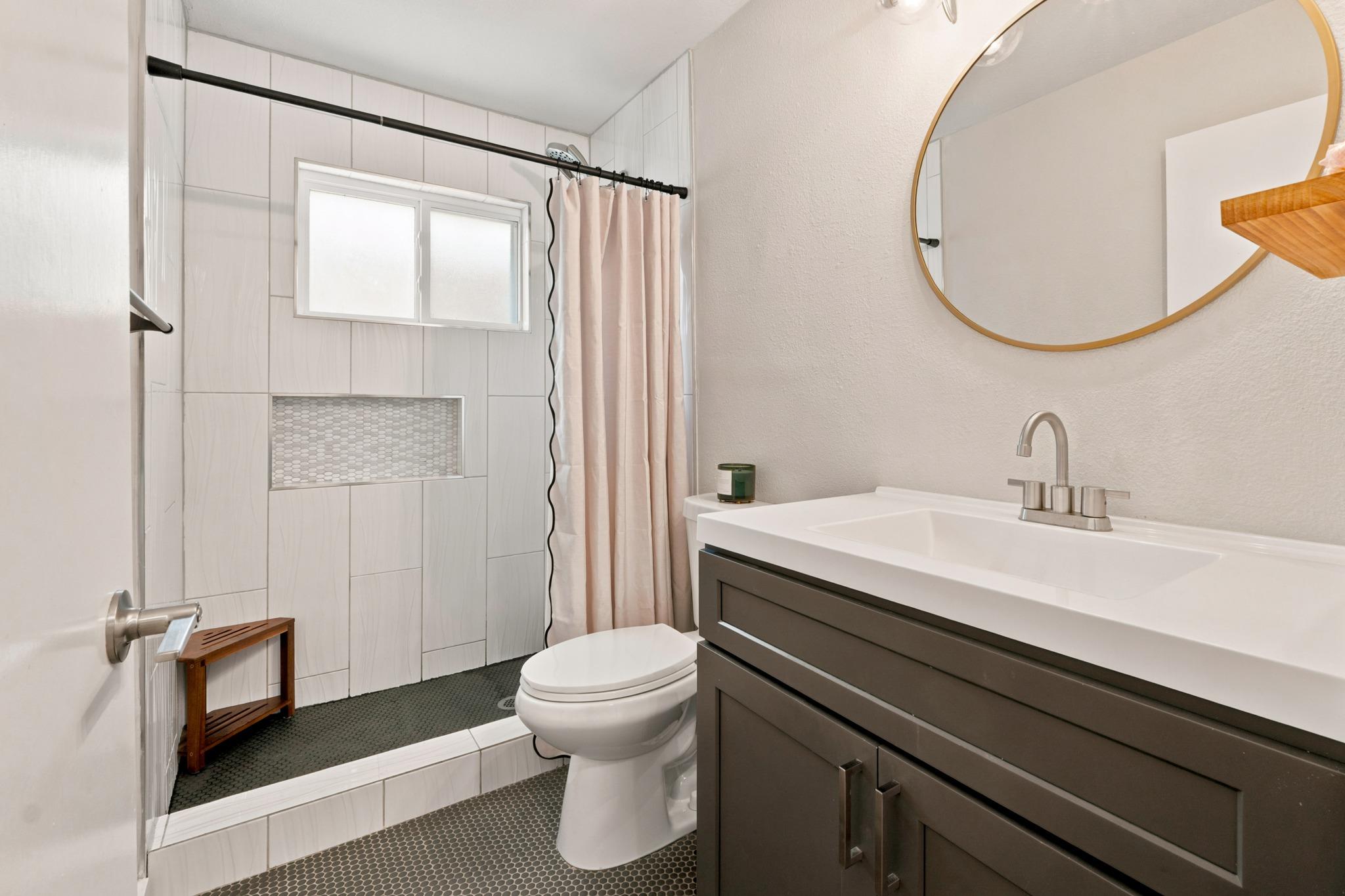 2802 Catalina Dr #b Property Photo 16