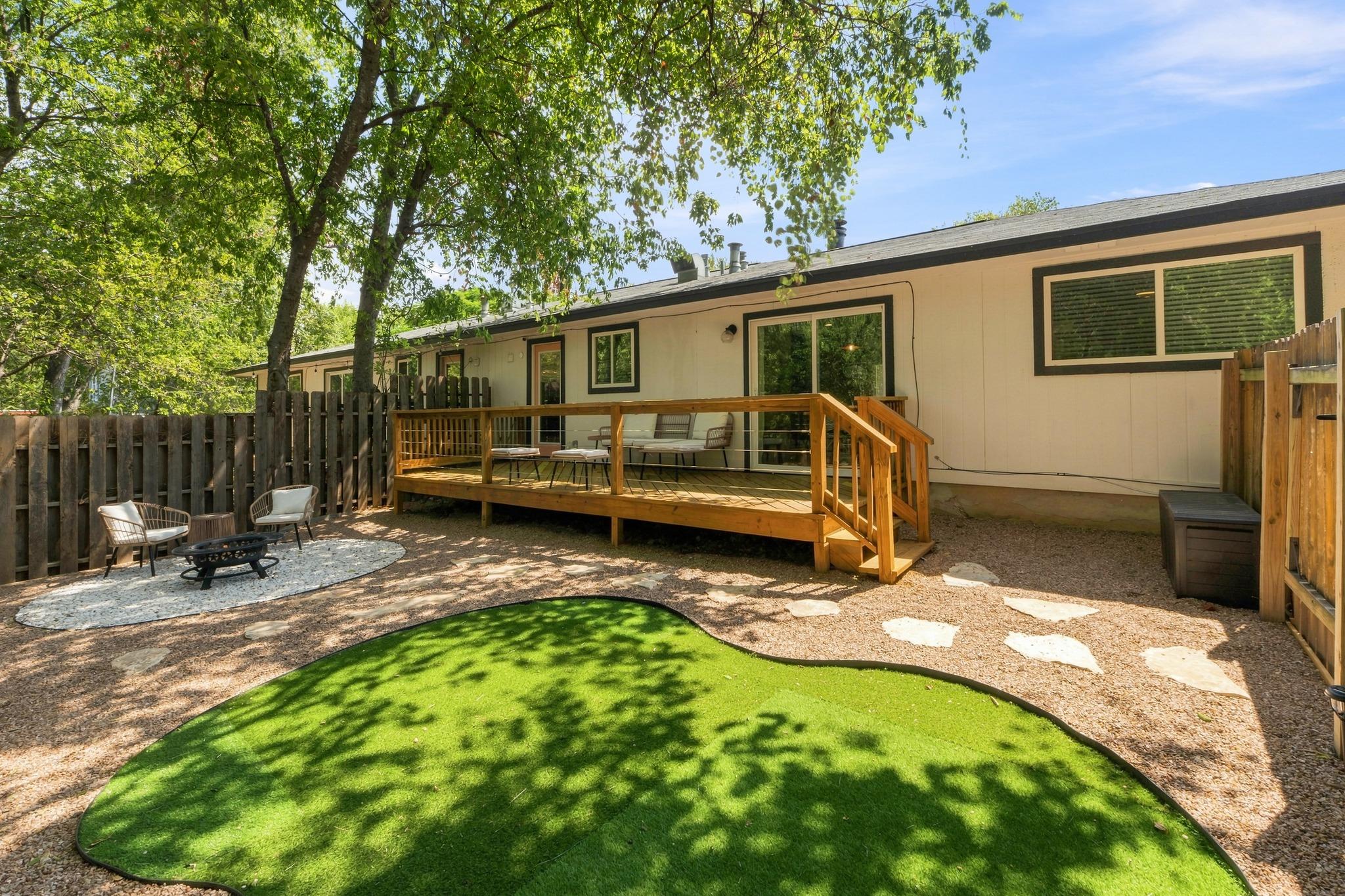 2802 Catalina Dr #b Property Photo 21