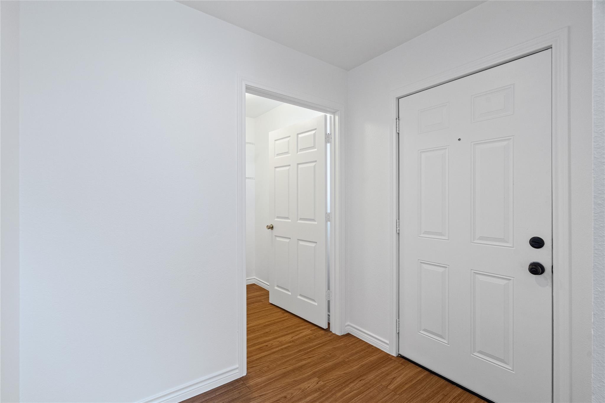 1611 E 13th St #b Property Photo 6