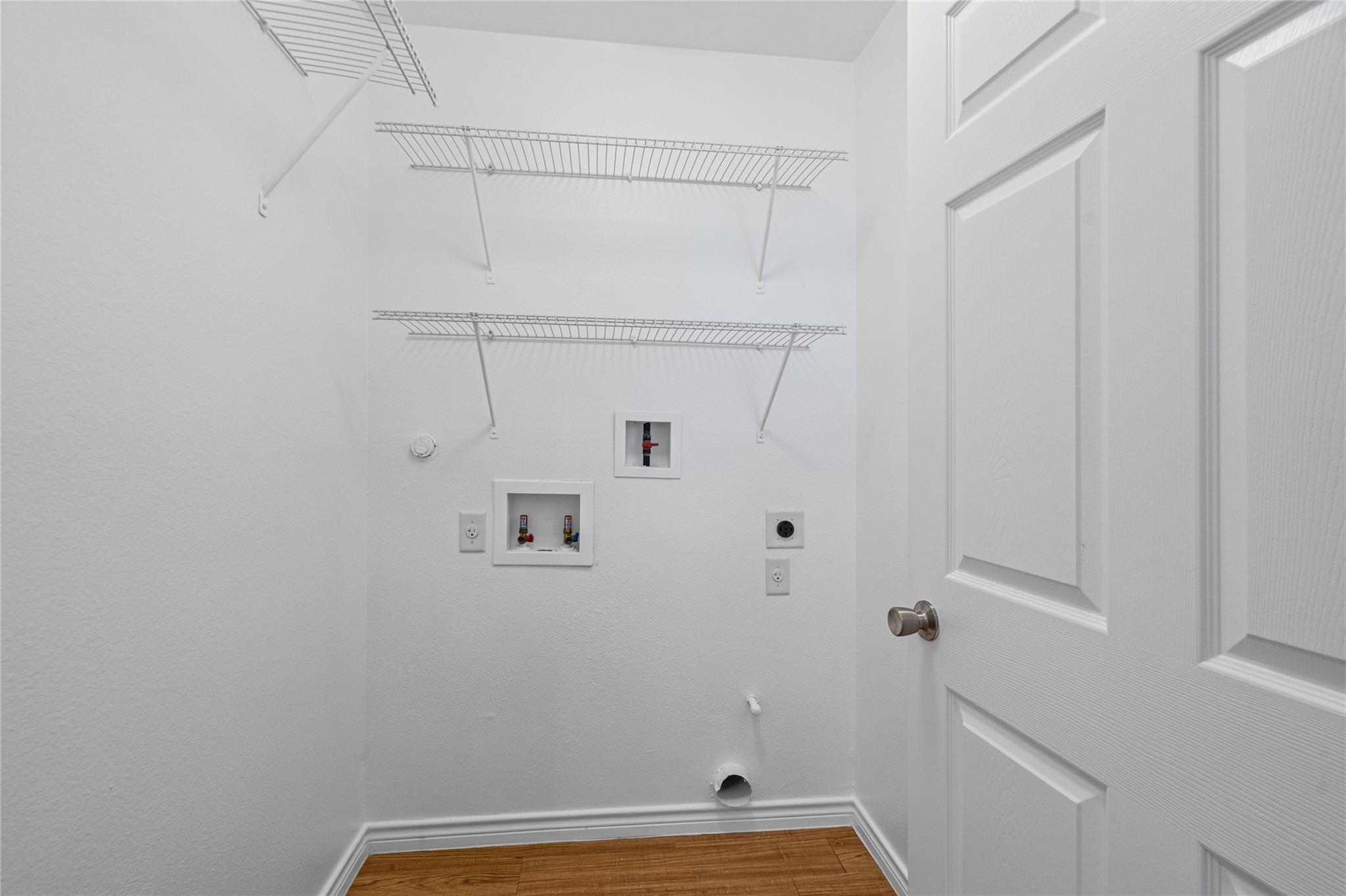 1611 E 13th St #b Property Photo 17