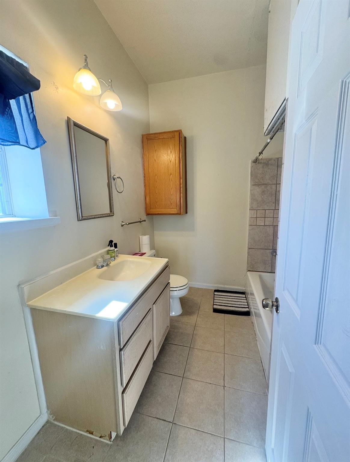 104 Depot St #a Property Photo 9