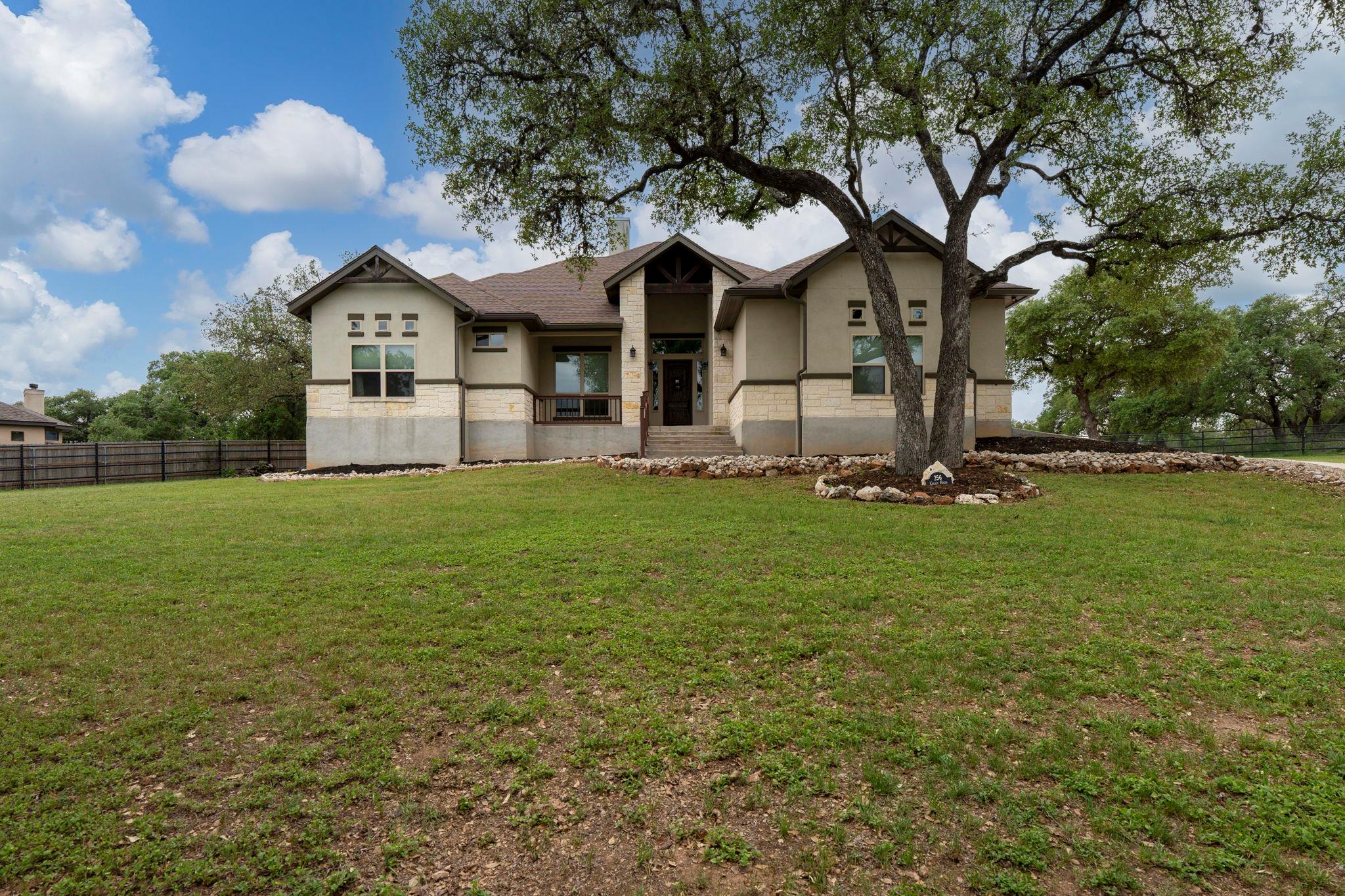 256 Legacy Hills Property Photo