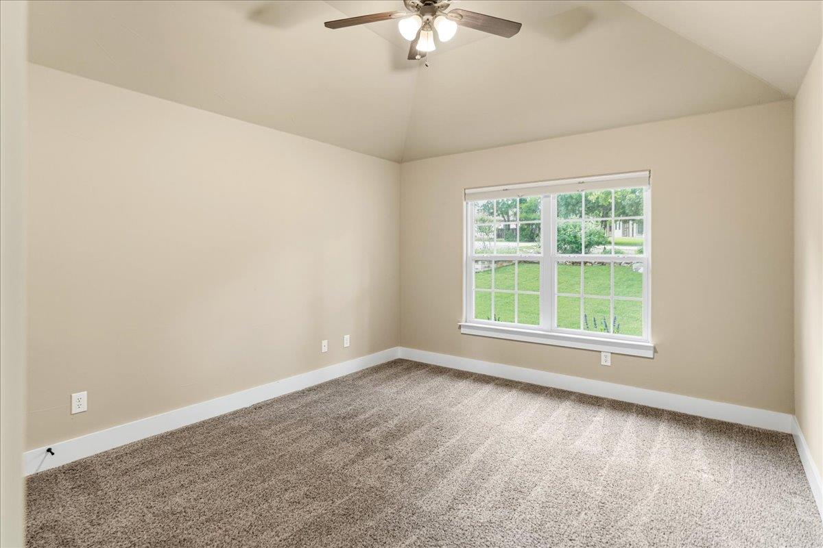 68 Brookhollow Dr Property Photo 19