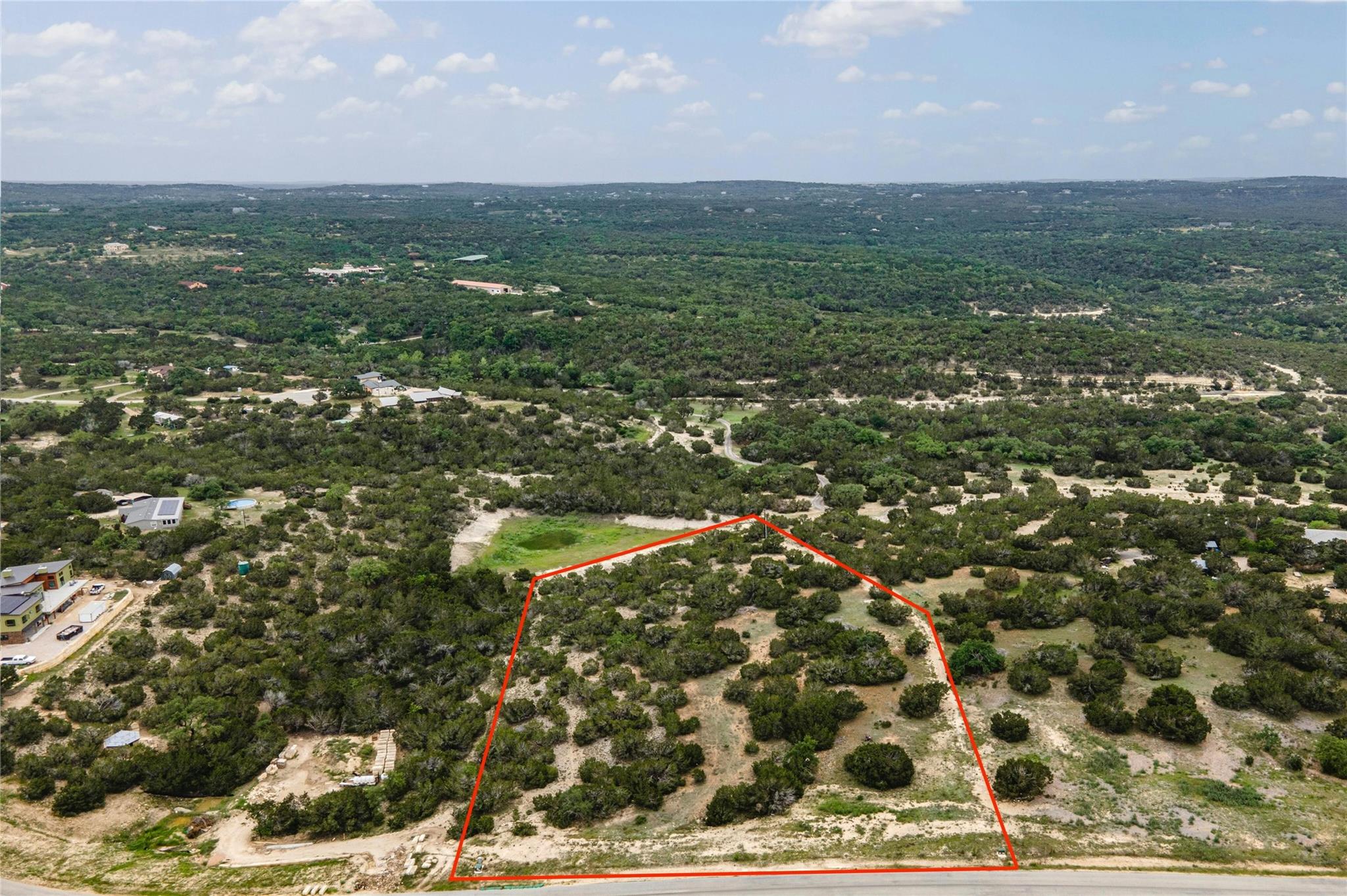 439 Vail River Rd Property Photo 4