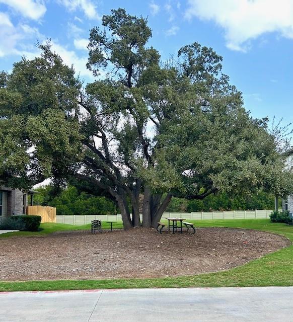 2500 Forest Creek Dr 102 Property Photo 23