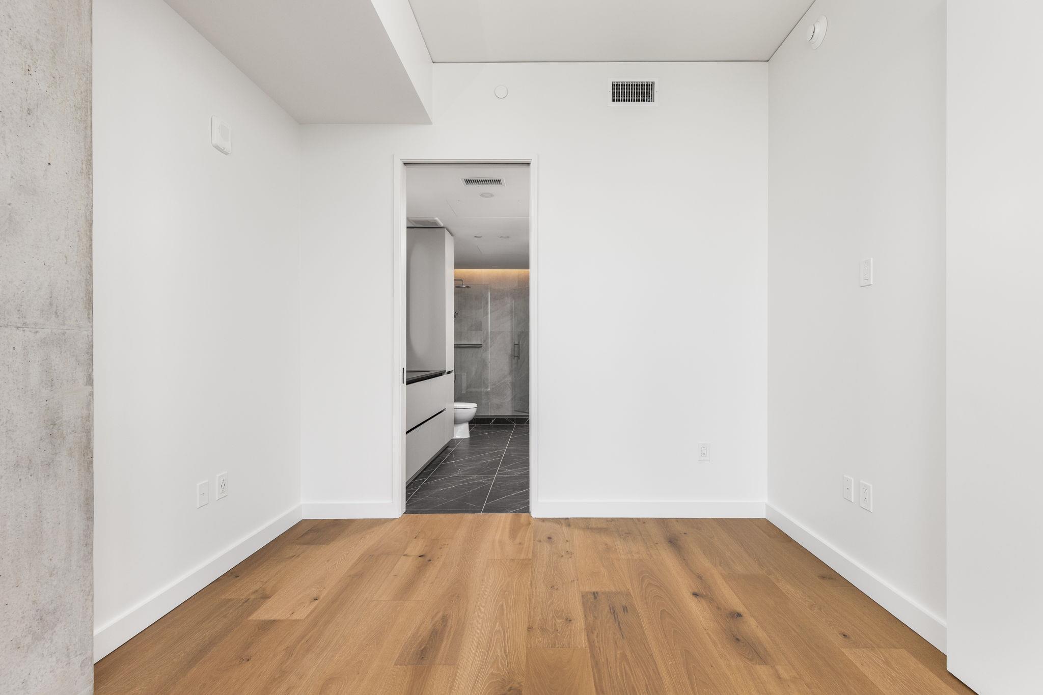 610 Davis St #3009 Property Photo 17