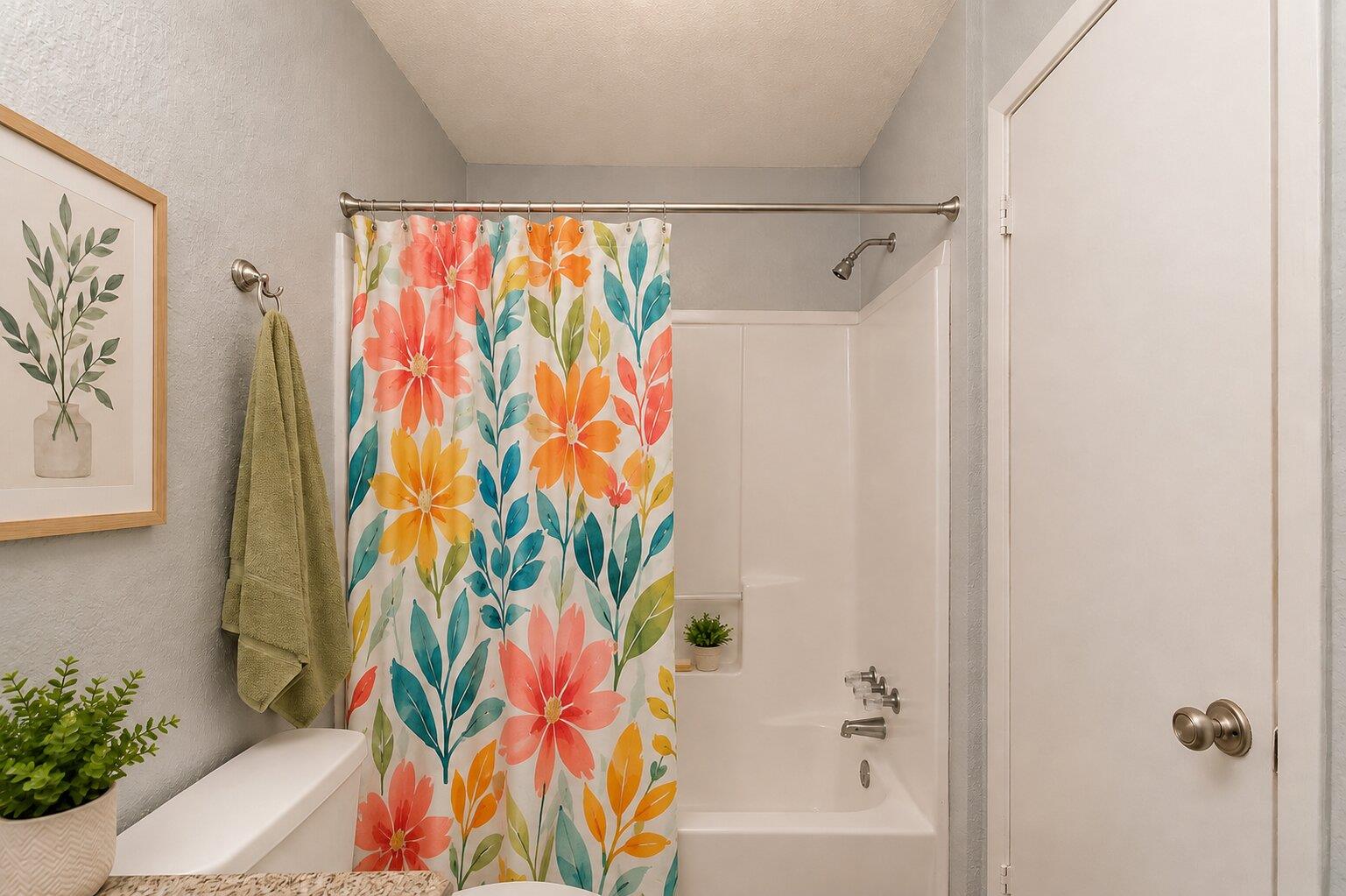 100 Uhland Rd #3 Property Photo 11