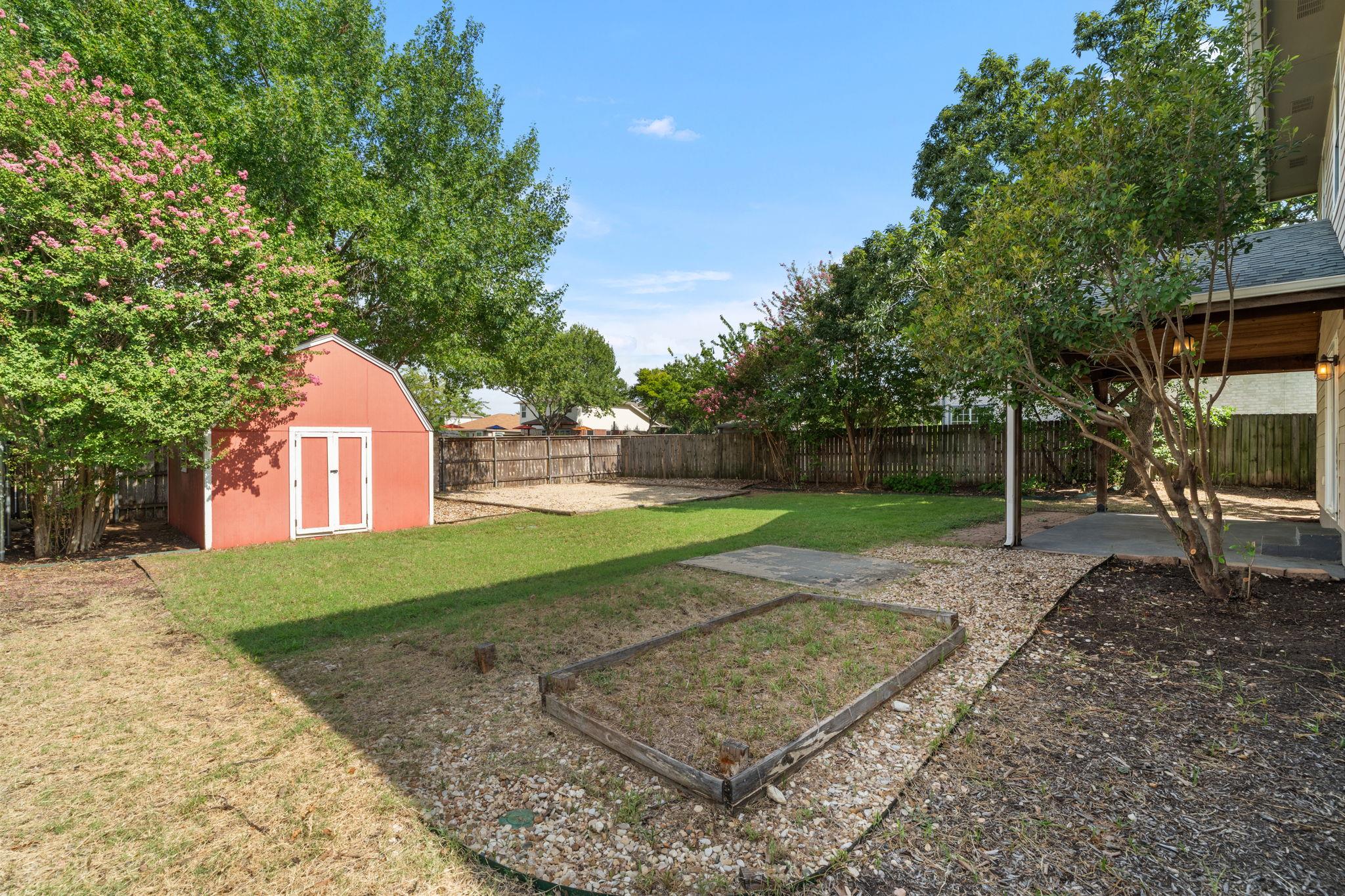 16801 Stockton Dr Property Photo 35
