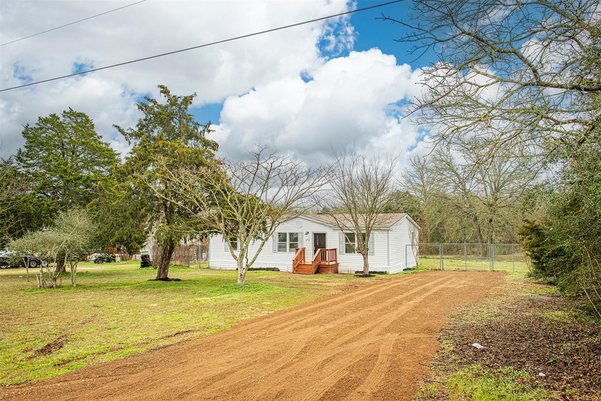 290 Flint Ridge St Property Photo