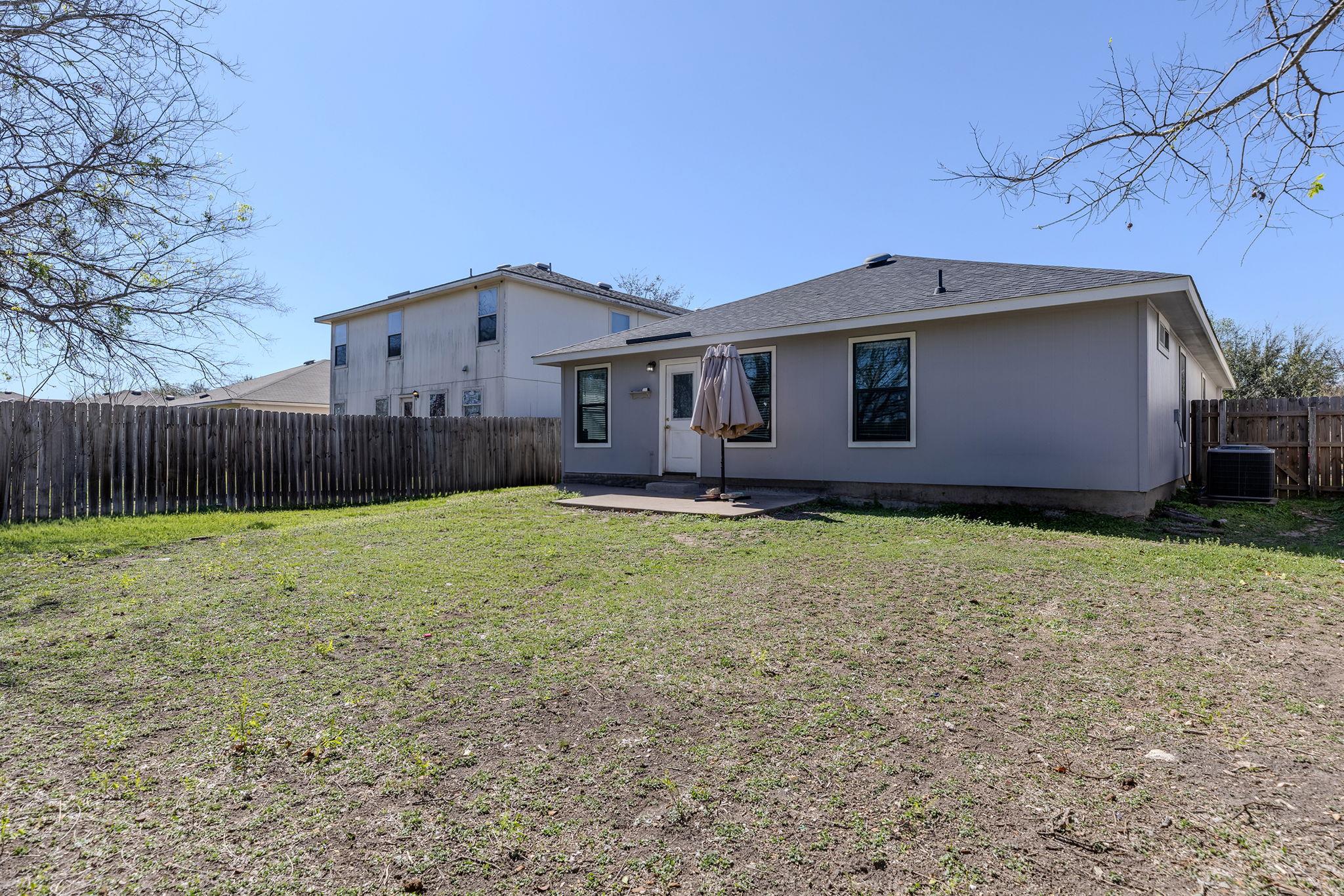 18200 Canopy Ln Property Photo 23