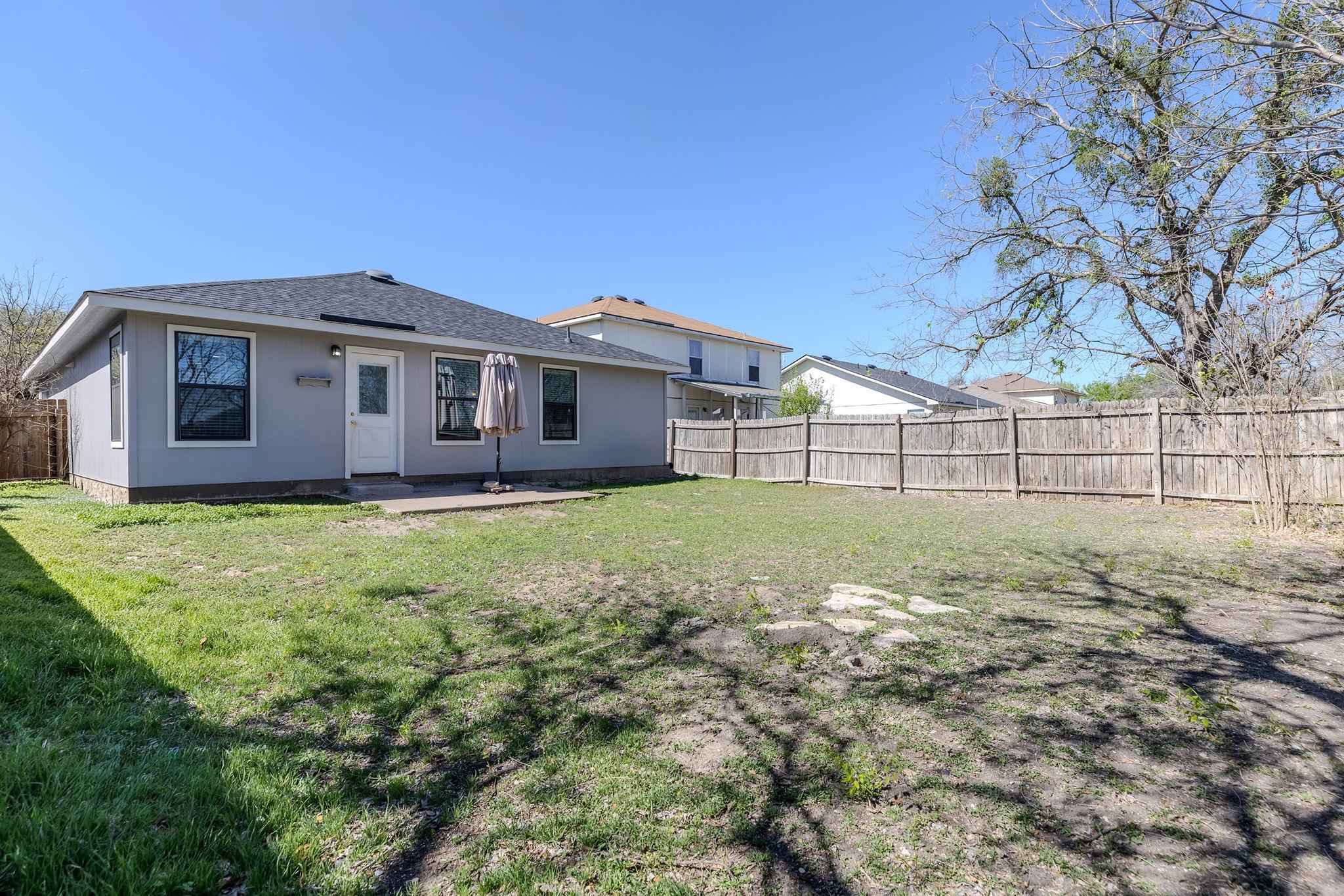 18200 Canopy Ln Property Photo 24
