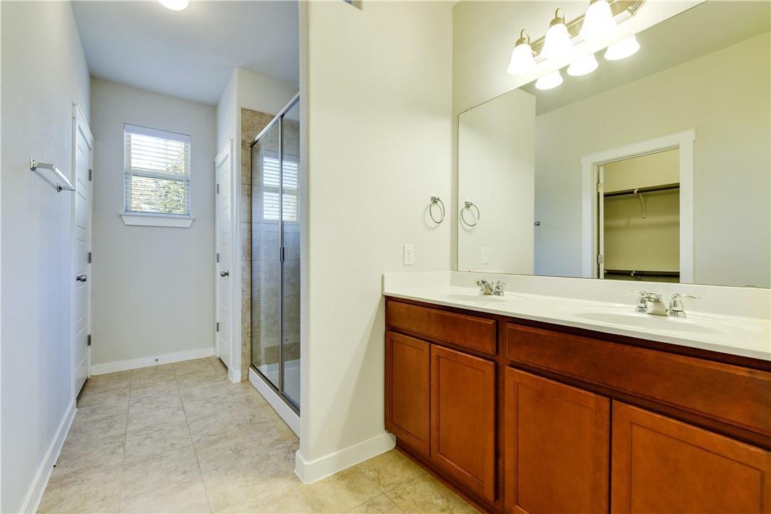 3920 Kenter Xing Property Photo 11