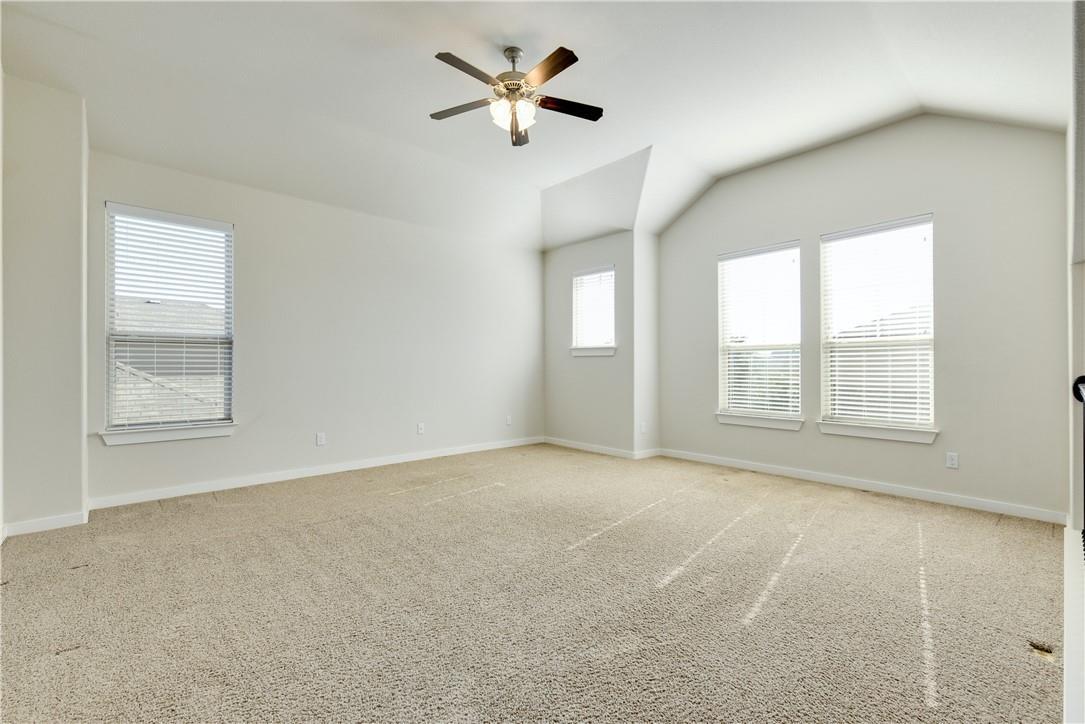3920 Kenter Xing Property Photo 12