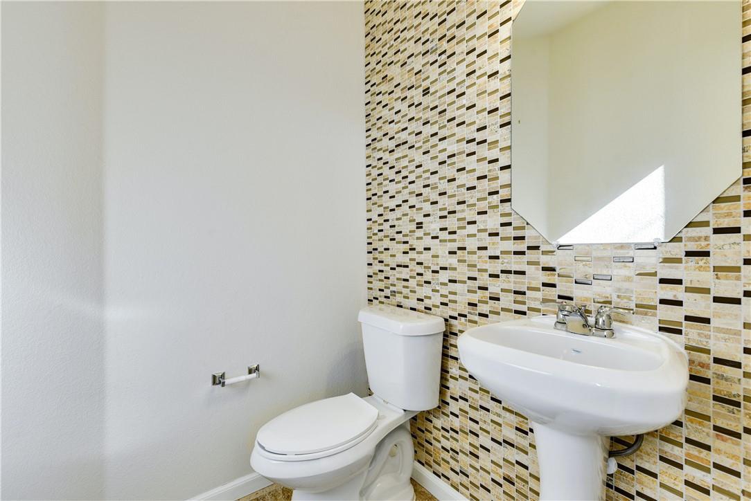 3920 Kenter Xing Property Photo 16