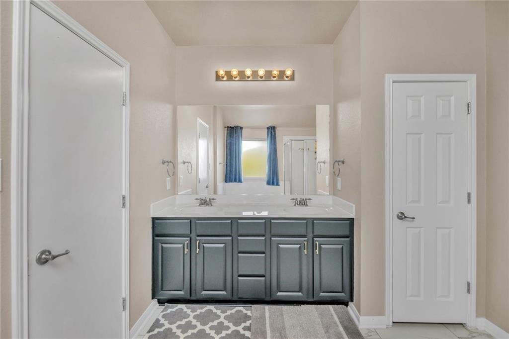 1121 Boxwood Loop Property Photo 15