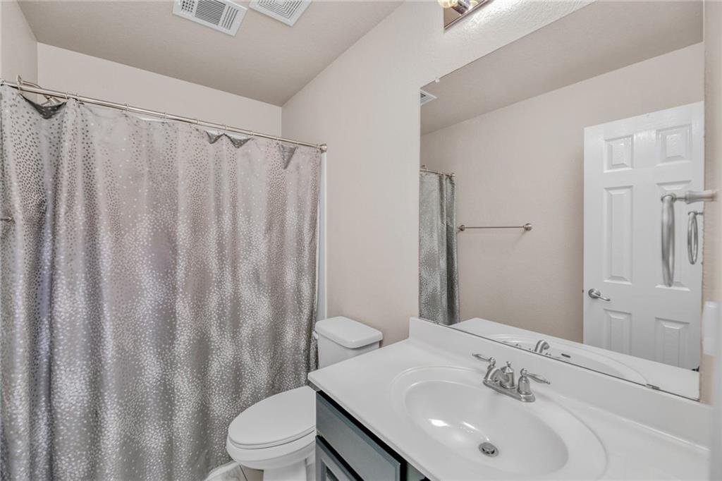1121 Boxwood Loop Property Photo 20