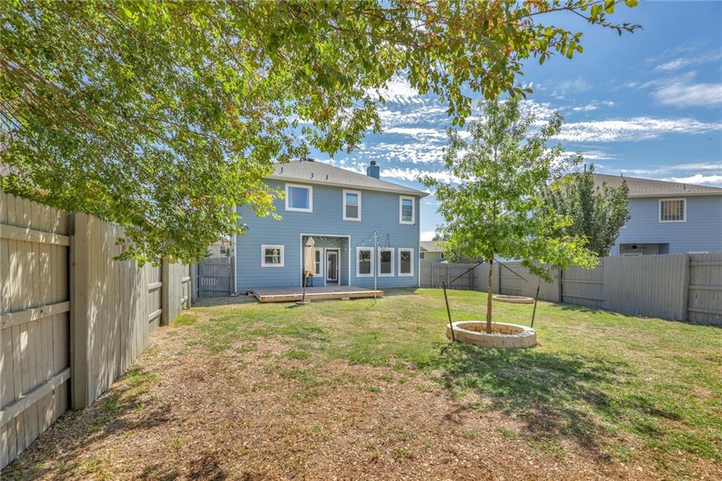 1121 Boxwood Loop Property Photo 32