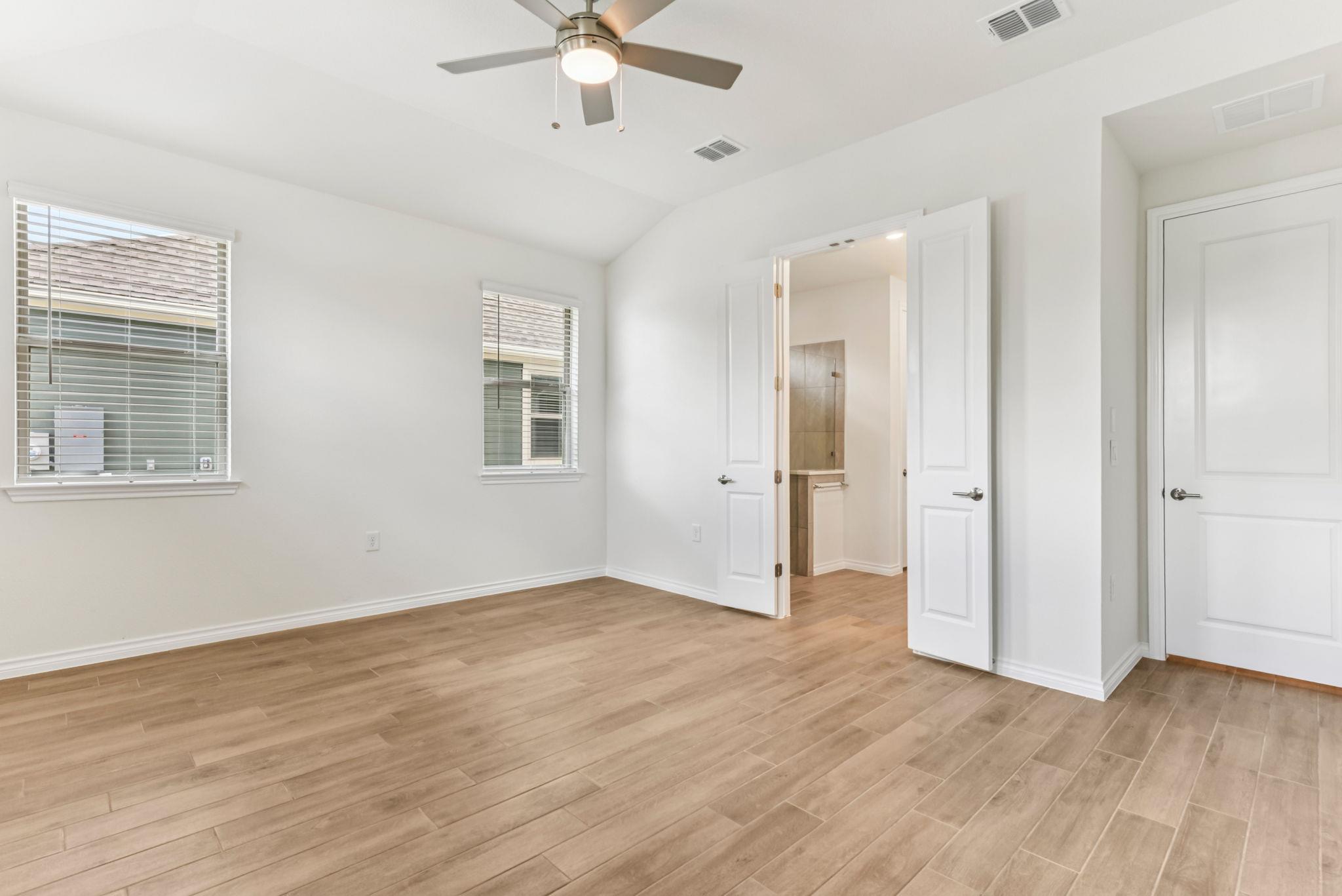 104 Maceo Way #102 Property Photo 15