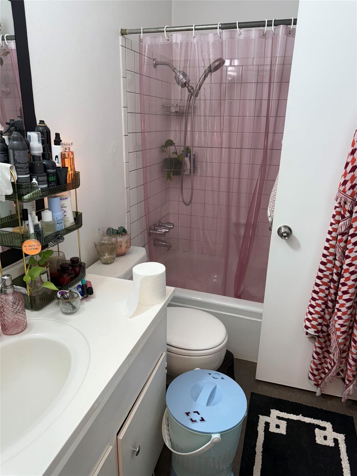 4709 Hawk Cove Property Photo 4