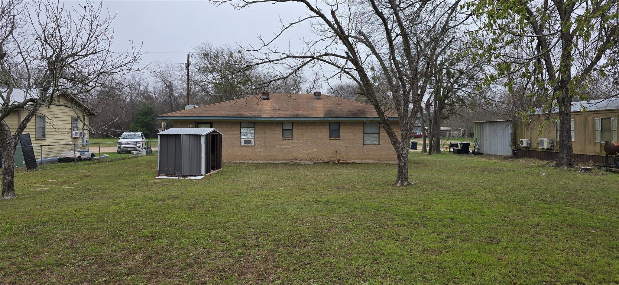 701 Burleson St Property Photo 20