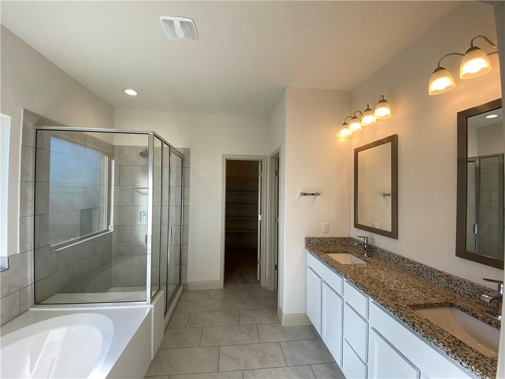 16500 Aventura Ave Property Photo 15
