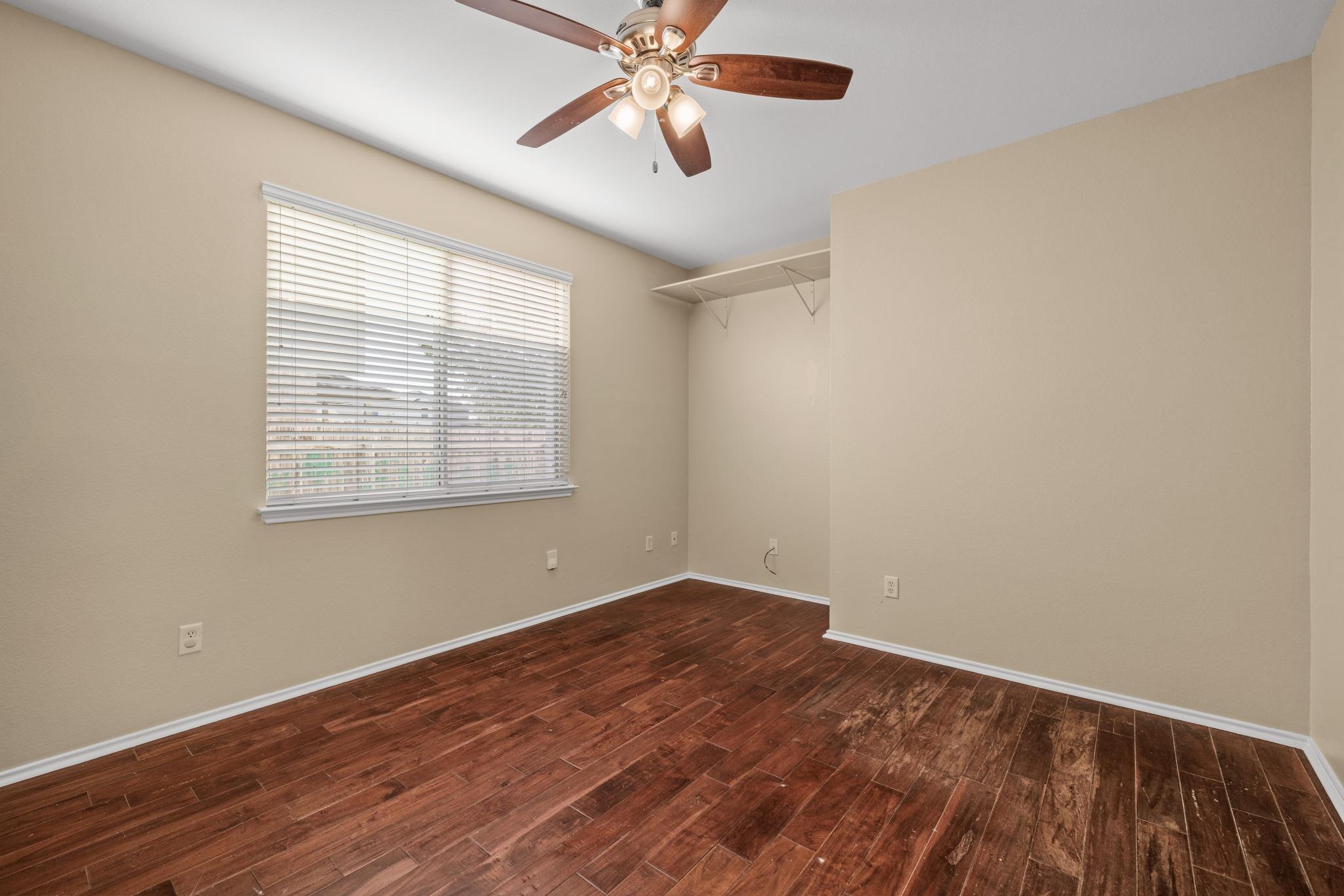 1142 Stone Forest Trl Property Photo 14
