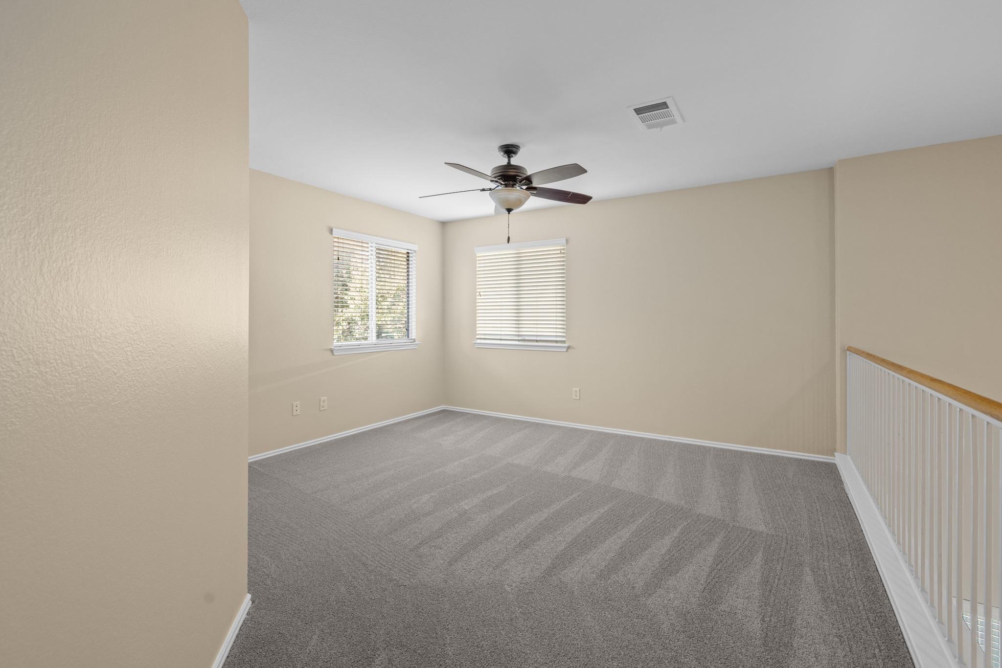 1142 Stone Forest Trl Property Photo 16