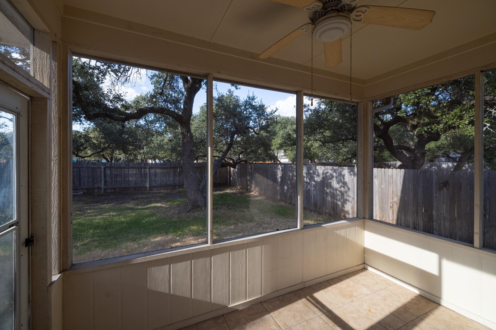 1142 Stone Forest Trl Property Photo 26