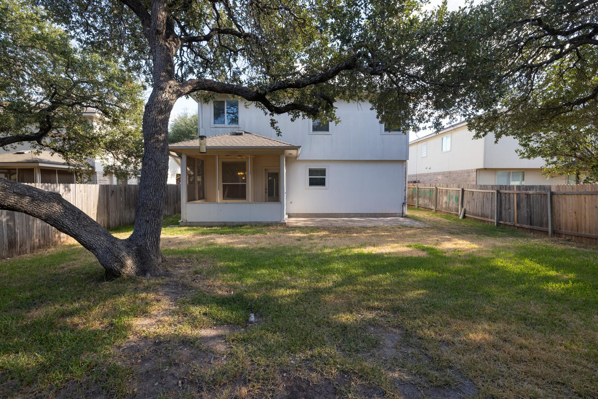 1142 Stone Forest Trl Property Photo 28