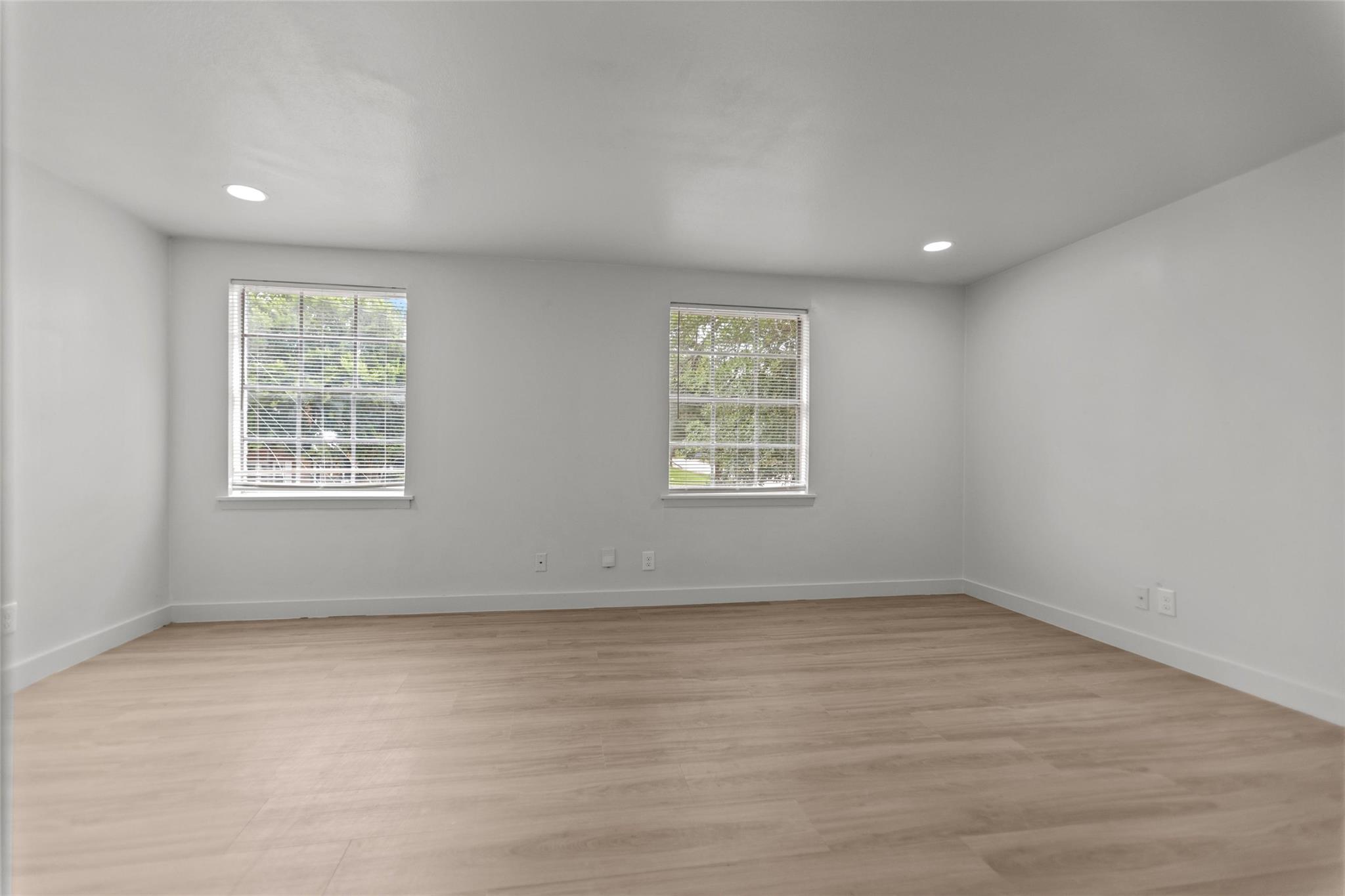 515 W Houston St #515 Property Photo 14