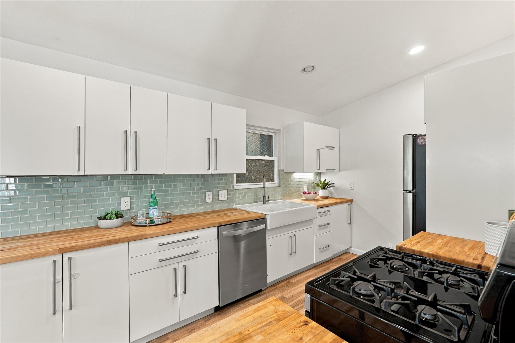 2107 Benwick Cir Property Photo 12