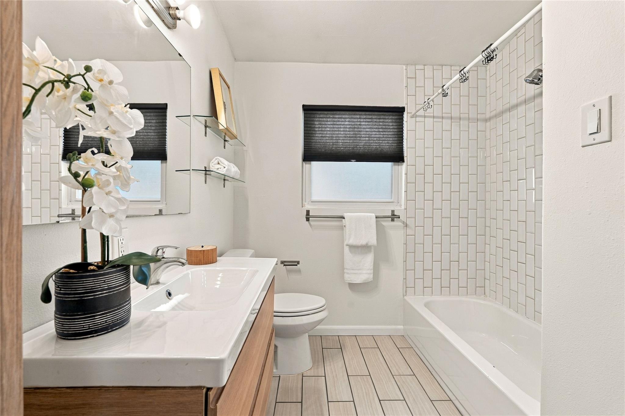 2107 Benwick Cir Property Photo 23