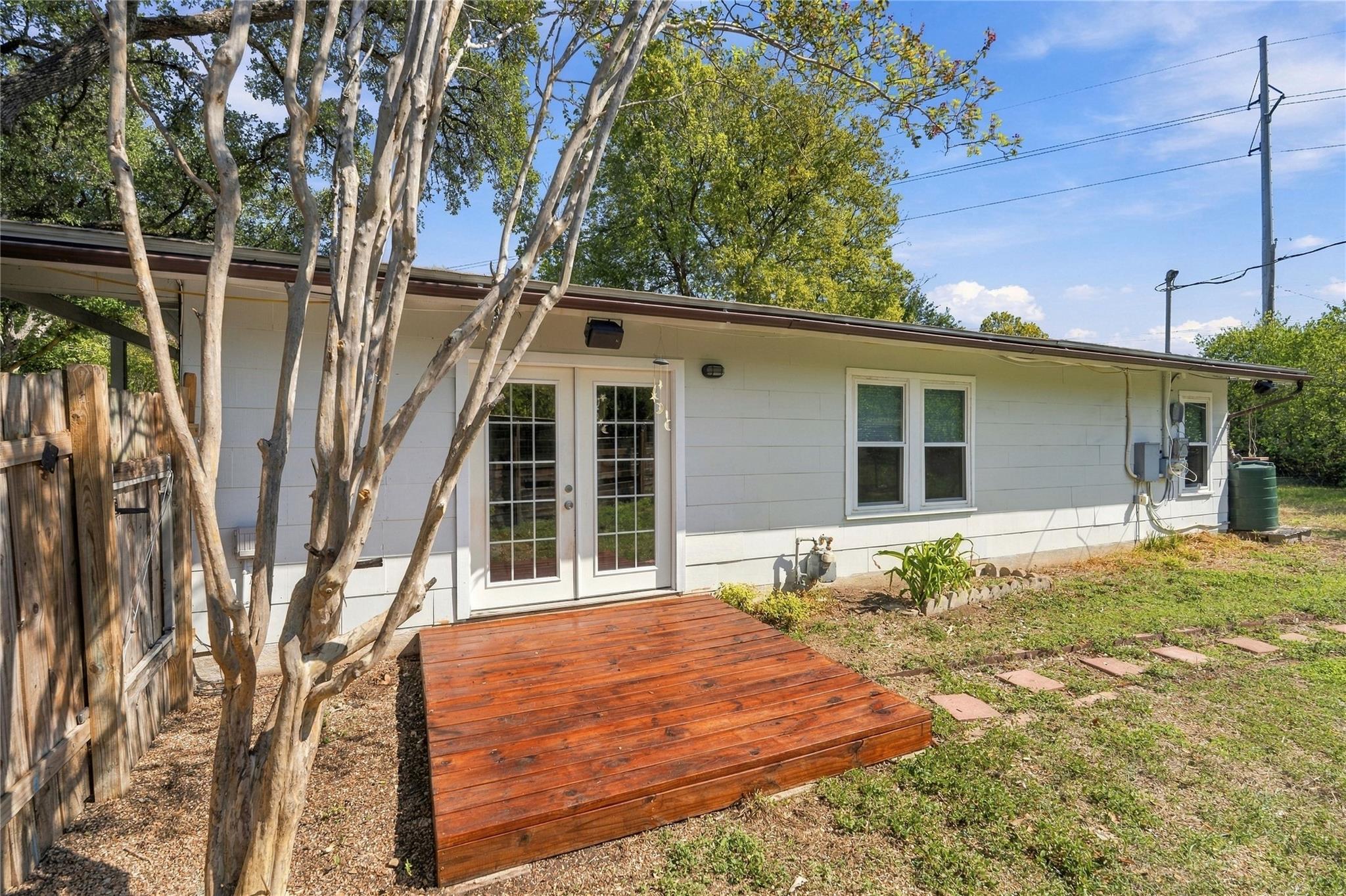 2107 Benwick Cir Property Photo 26