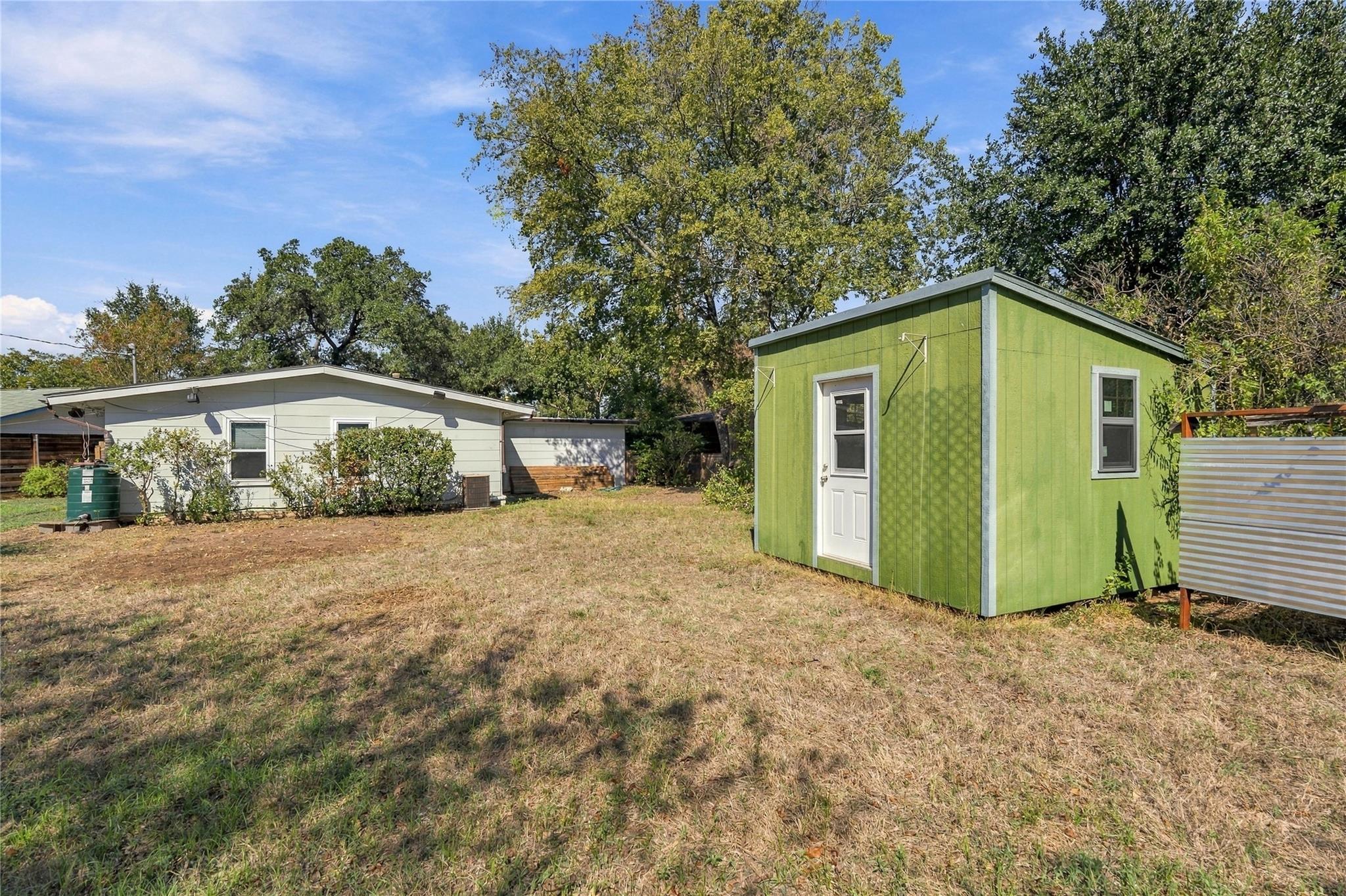 2107 Benwick Cir Property Photo 29