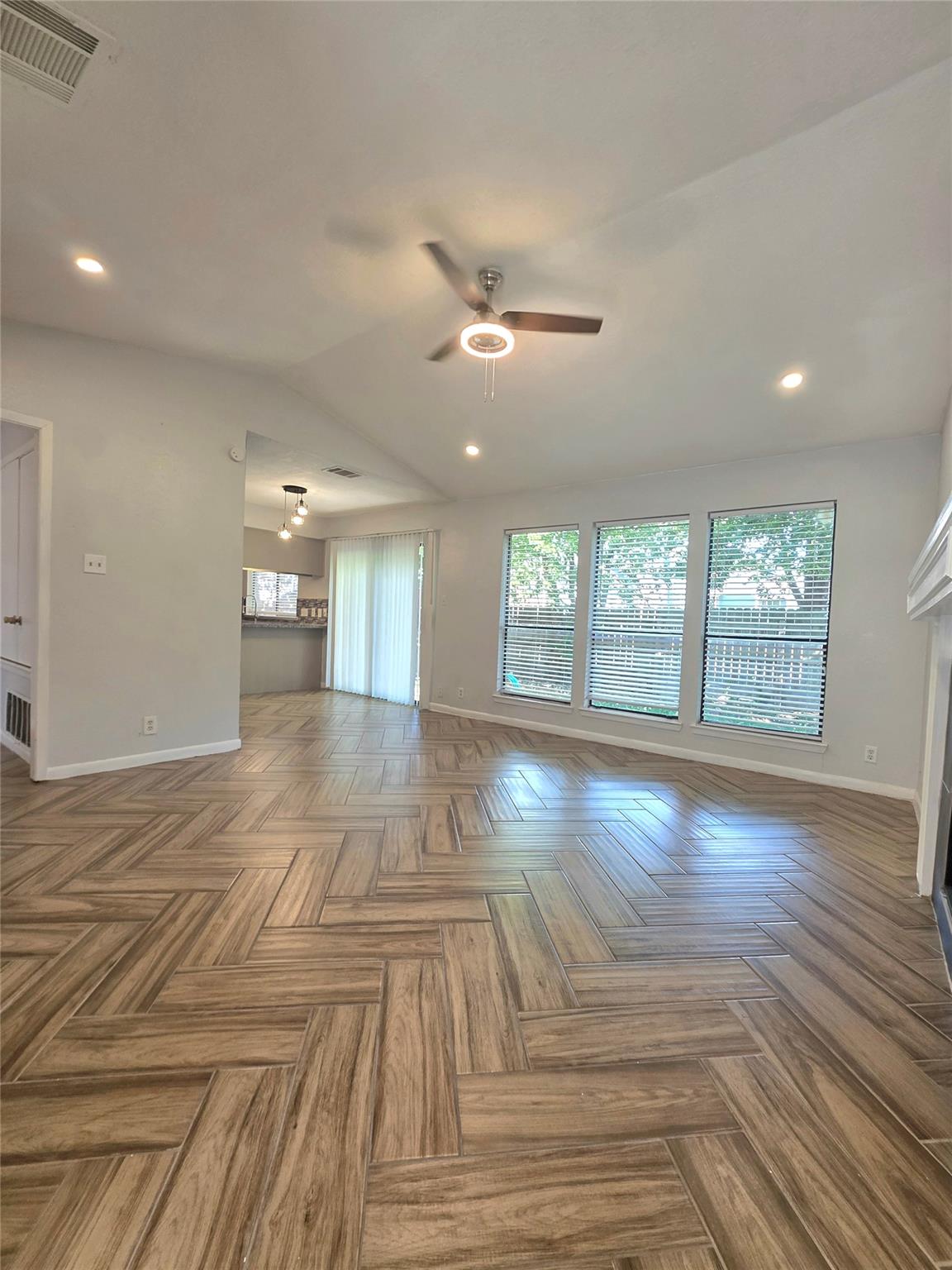 1417 Hyridge Cir Property Photo 8