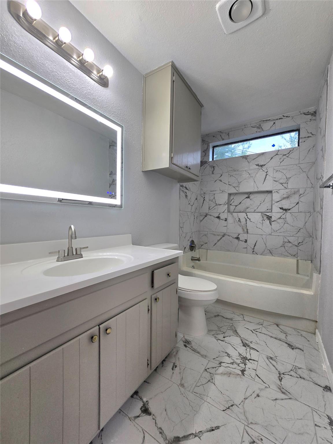 1417 Hyridge Cir Property Photo 13